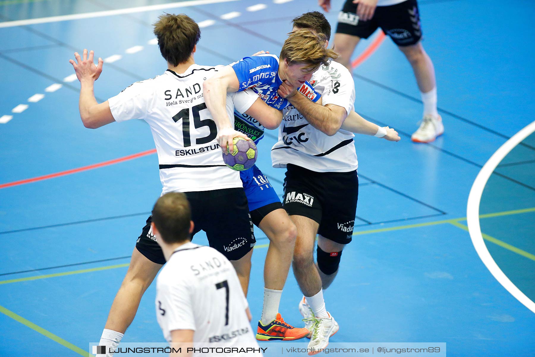 IFK Skövde HK-Eskilstuna Guif 26-25,herr,Arena Skövde,Skövde,Sverige,Handboll,,2015,171571