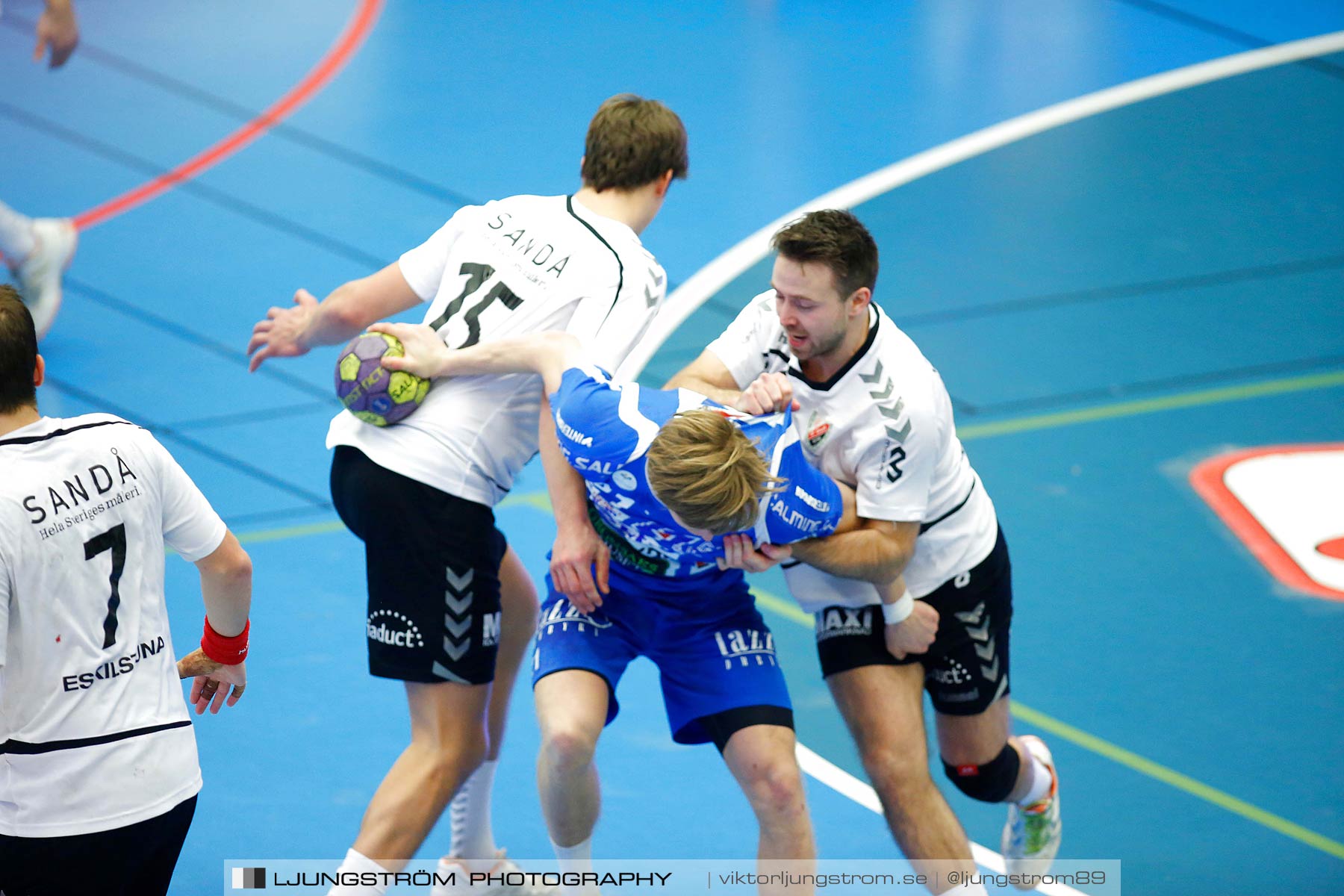 IFK Skövde HK-Eskilstuna Guif 26-25,herr,Arena Skövde,Skövde,Sverige,Handboll,,2015,171575