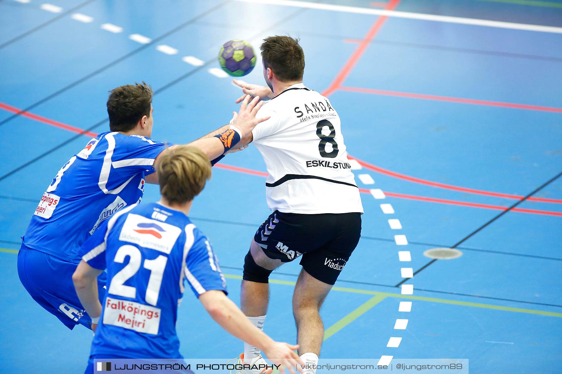 IFK Skövde HK-Eskilstuna Guif 26-25,herr,Arena Skövde,Skövde,Sverige,Handboll,,2015,171665