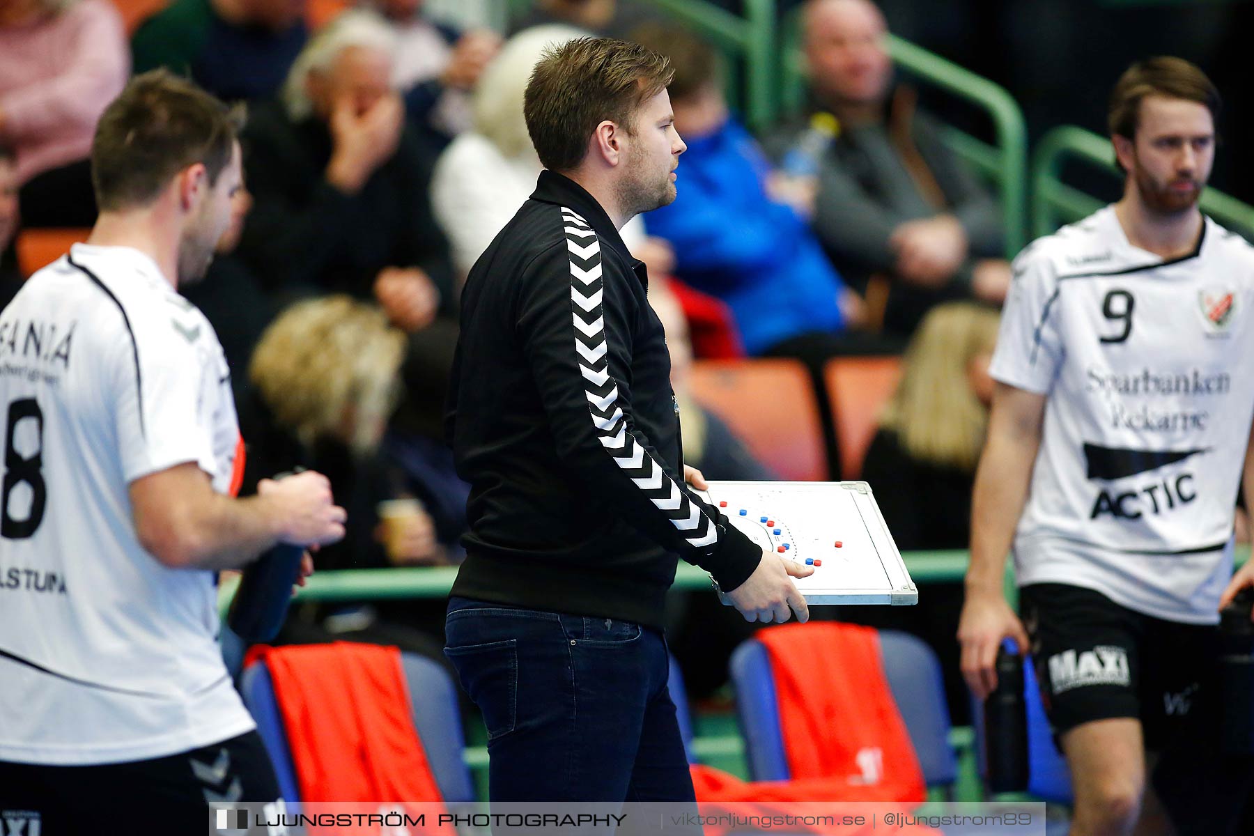 IFK Skövde HK-Eskilstuna Guif 26-25,herr,Arena Skövde,Skövde,Sverige,Handboll,,2015,171734