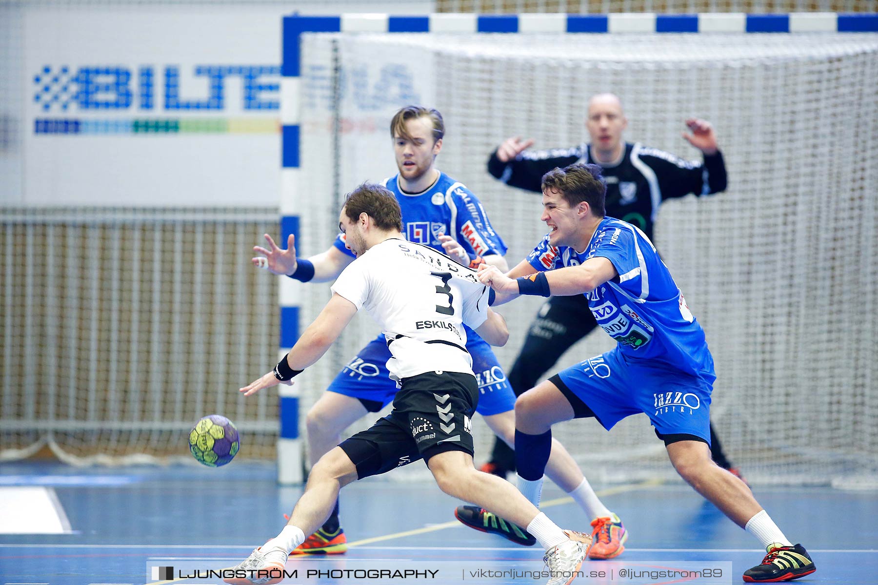 IFK Skövde HK-Eskilstuna Guif 26-25,herr,Arena Skövde,Skövde,Sverige,Handboll,,2015,171757