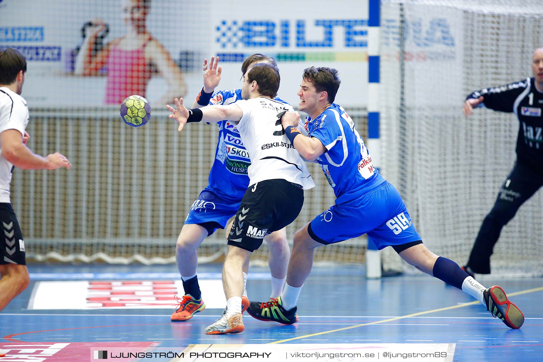 IFK Skövde HK-Eskilstuna Guif 26-25,herr,Arena Skövde,Skövde,Sverige,Handboll,,2015,171760