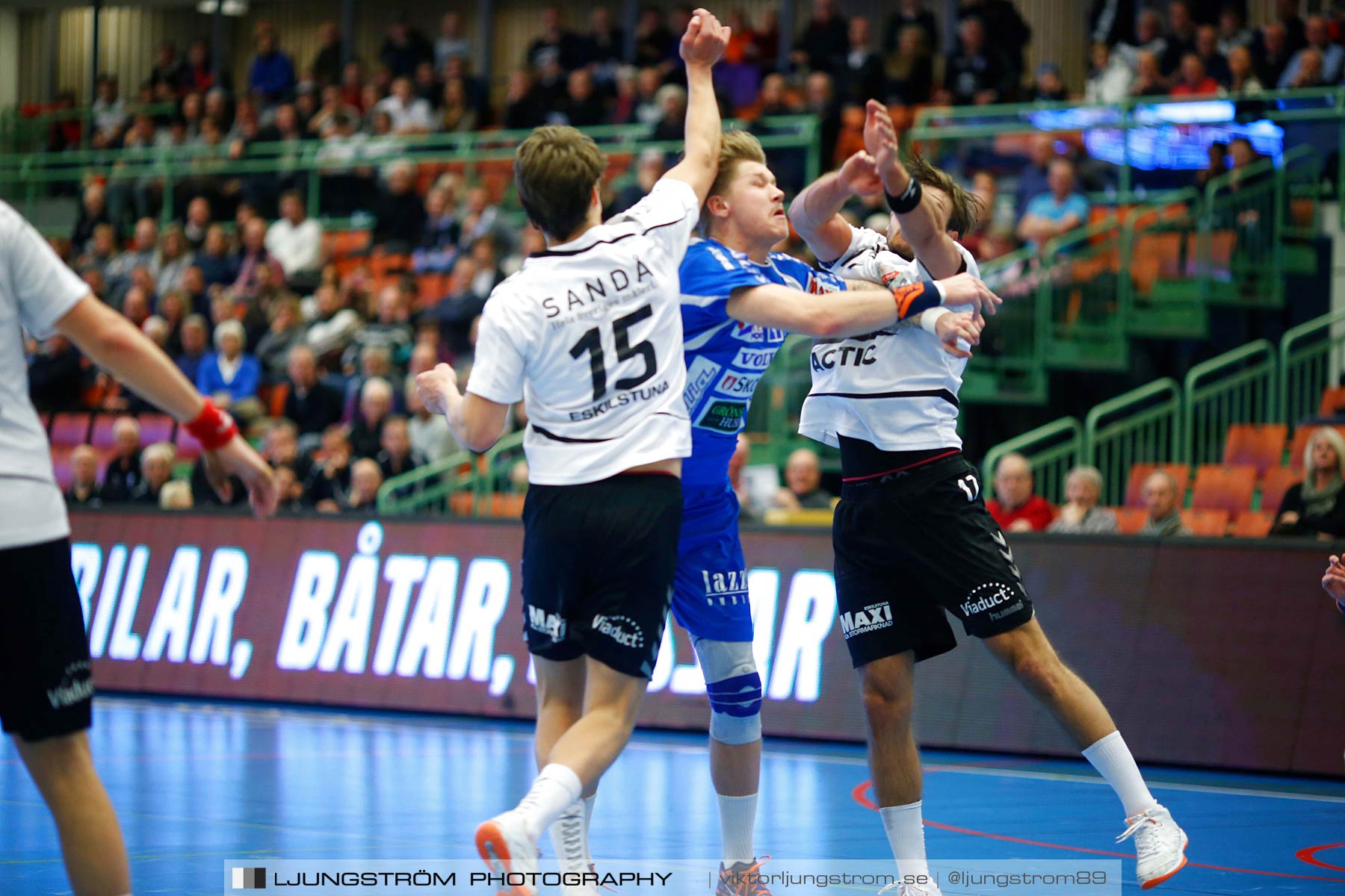 IFK Skövde HK-Eskilstuna Guif 26-25,herr,Arena Skövde,Skövde,Sverige,Handboll,,2015,171825