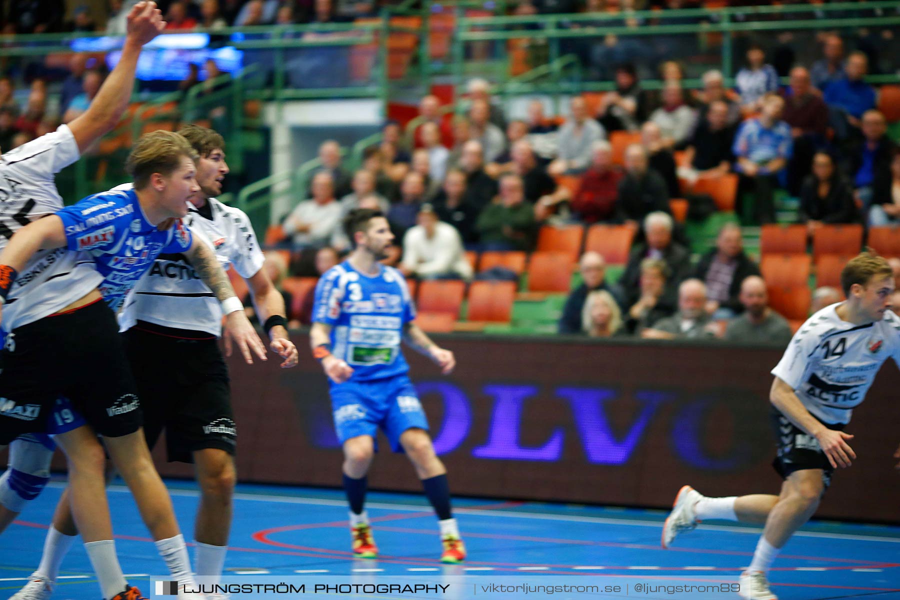 IFK Skövde HK-Eskilstuna Guif 26-25,herr,Arena Skövde,Skövde,Sverige,Handboll,,2015,171827