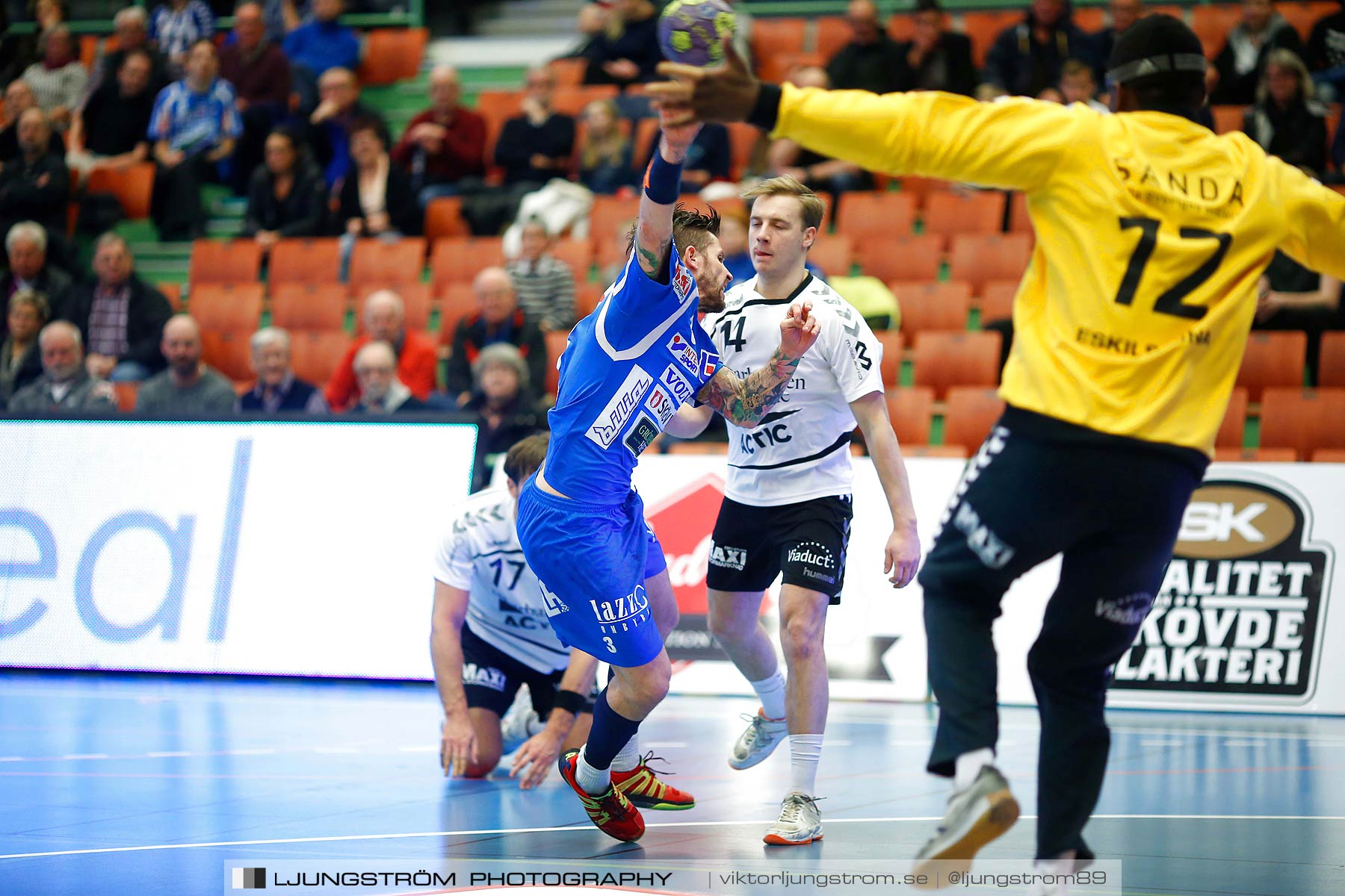 IFK Skövde HK-Eskilstuna Guif 26-25,herr,Arena Skövde,Skövde,Sverige,Handboll,,2015,171852