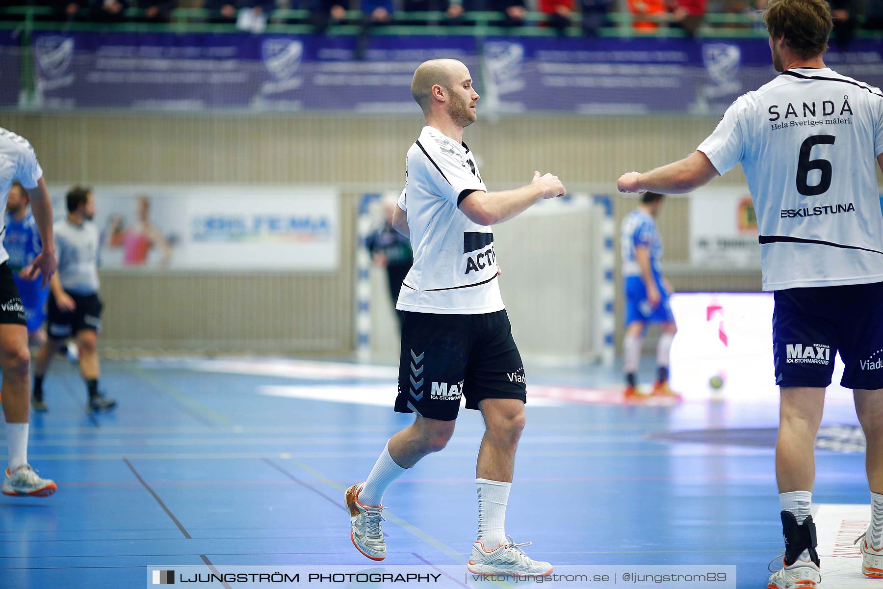 IFK Skövde HK-Eskilstuna Guif 26-25,herr,Arena Skövde,Skövde,Sverige,Handboll,,2015,171854