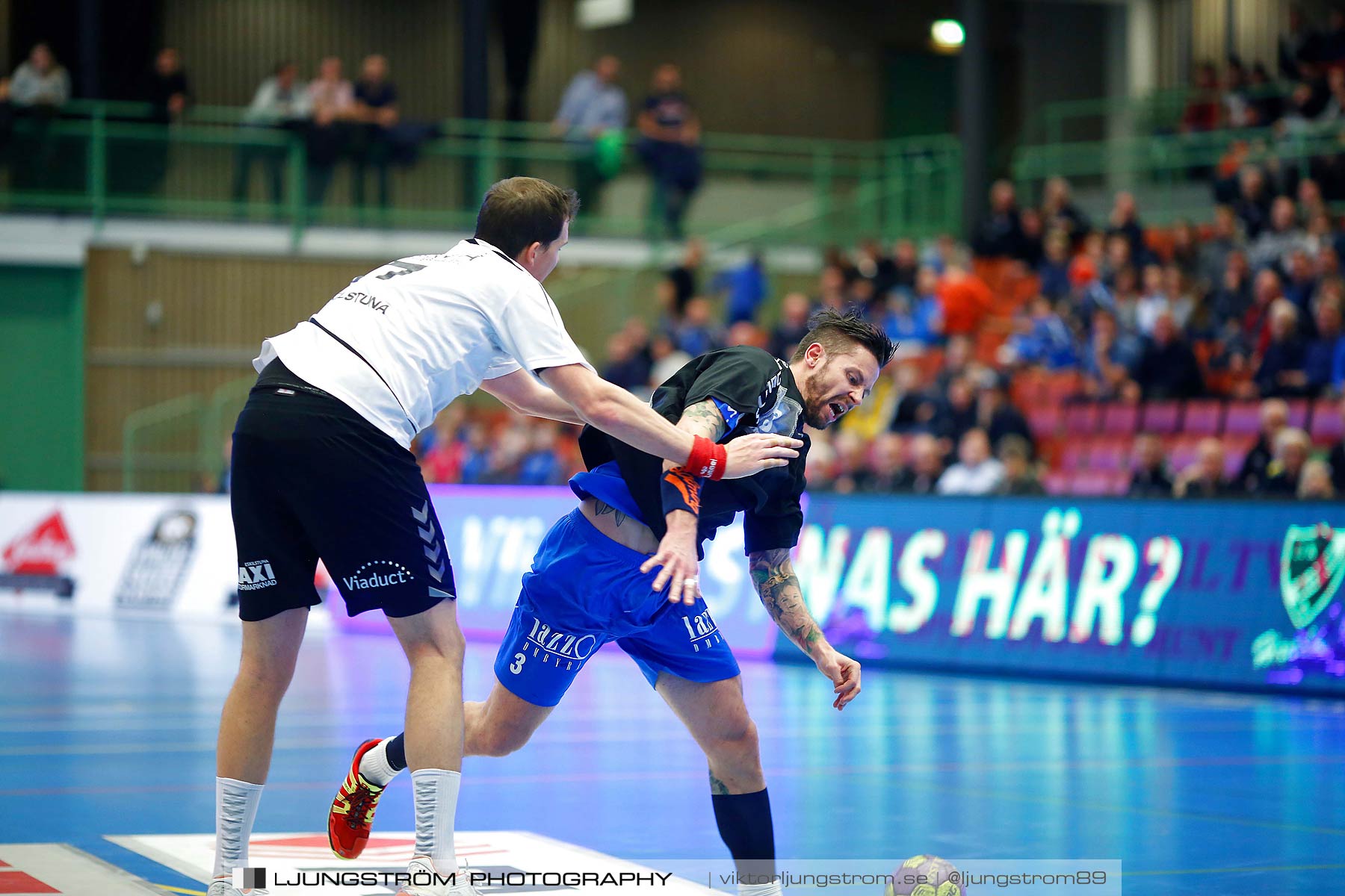 IFK Skövde HK-Eskilstuna Guif 26-25,herr,Arena Skövde,Skövde,Sverige,Handboll,,2015,171868