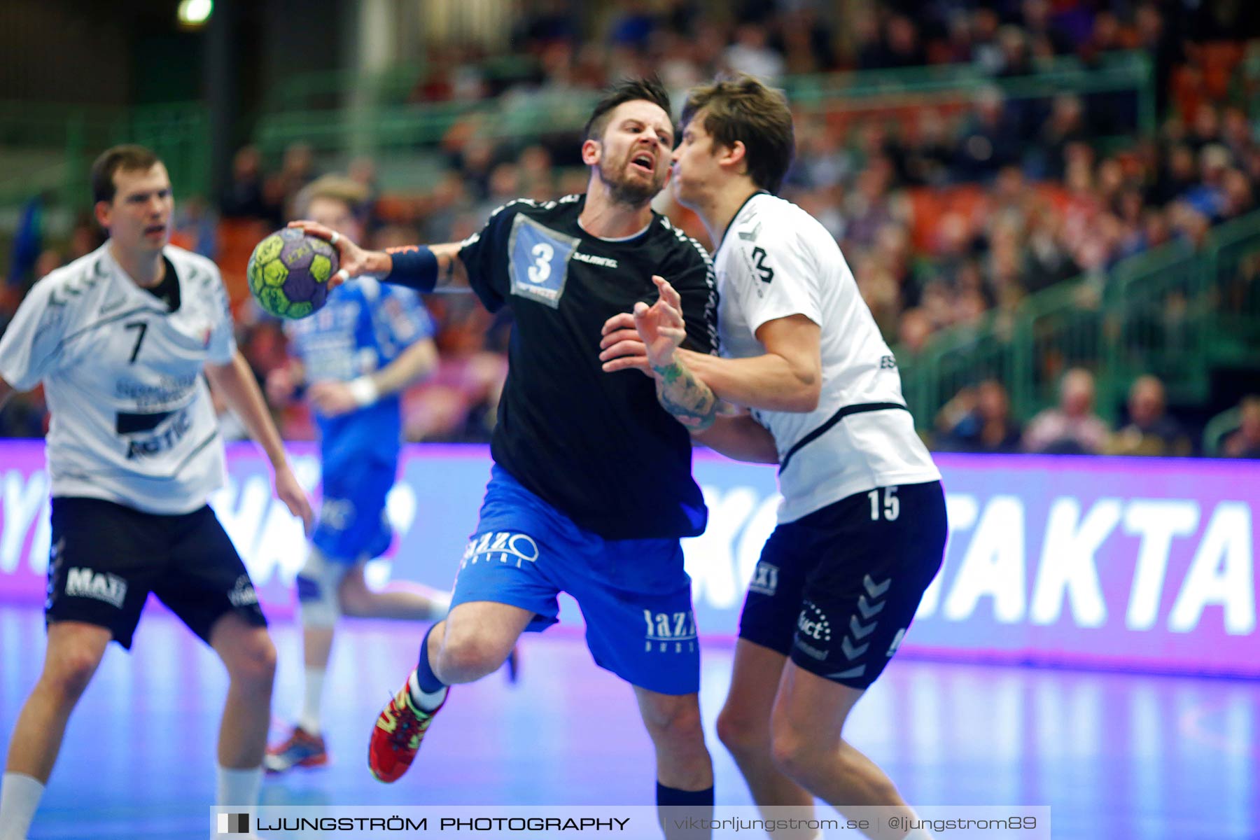 IFK Skövde HK-Eskilstuna Guif 26-25,herr,Arena Skövde,Skövde,Sverige,Handboll,,2015,171872