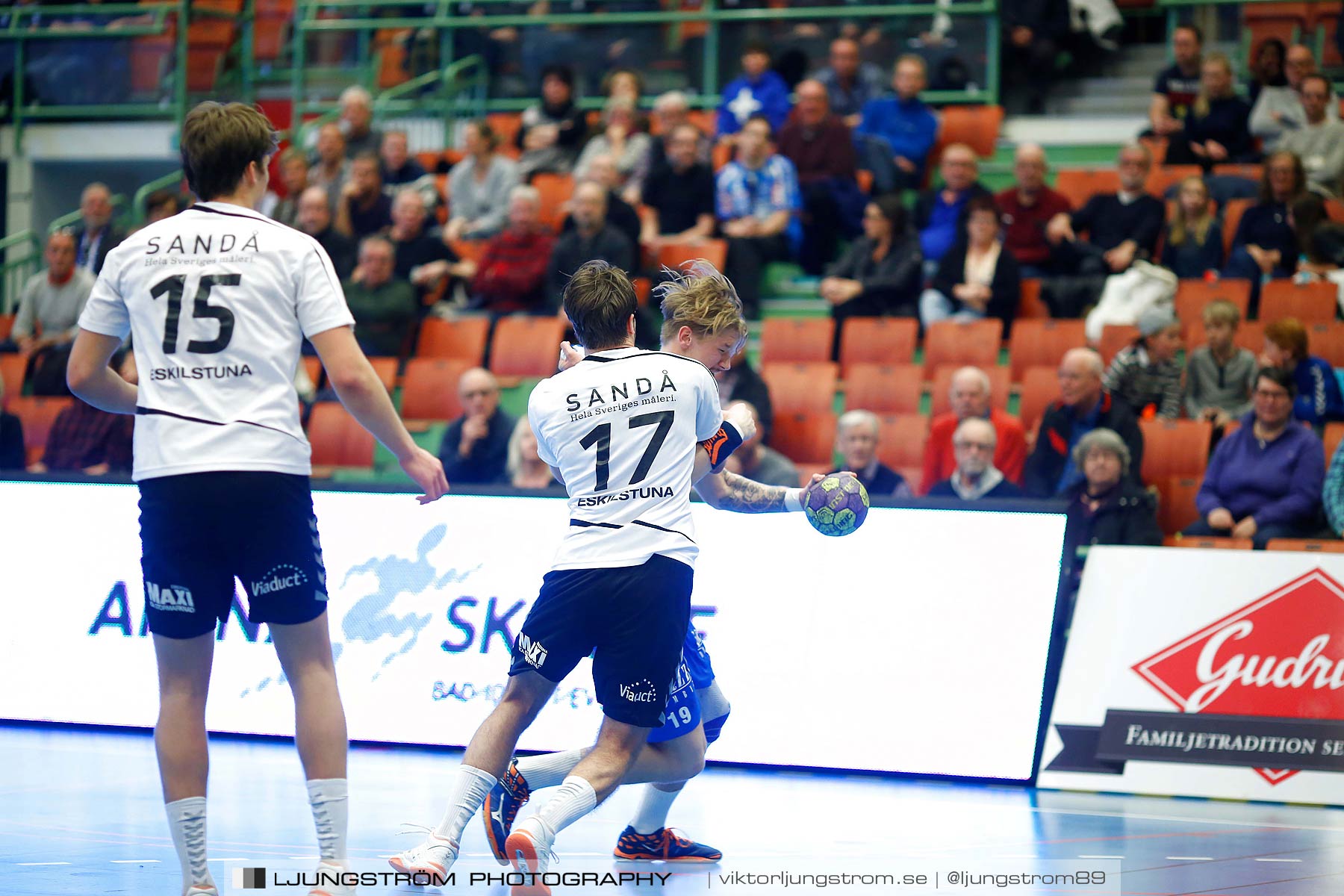 IFK Skövde HK-Eskilstuna Guif 26-25,herr,Arena Skövde,Skövde,Sverige,Handboll,,2015,171913