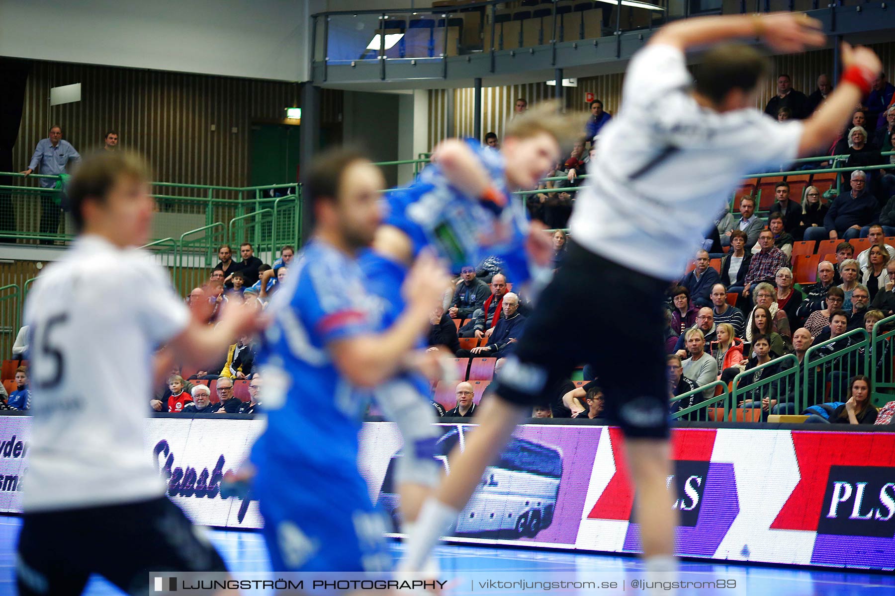 IFK Skövde HK-Eskilstuna Guif 26-25,herr,Arena Skövde,Skövde,Sverige,Handboll,,2015,171949