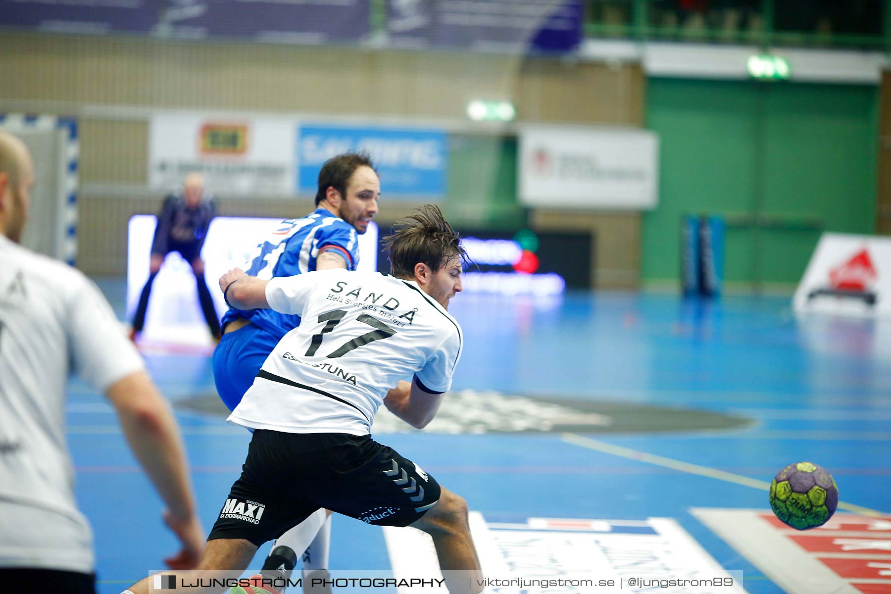 IFK Skövde HK-Eskilstuna Guif 26-25,herr,Arena Skövde,Skövde,Sverige,Handboll,,2015,172039