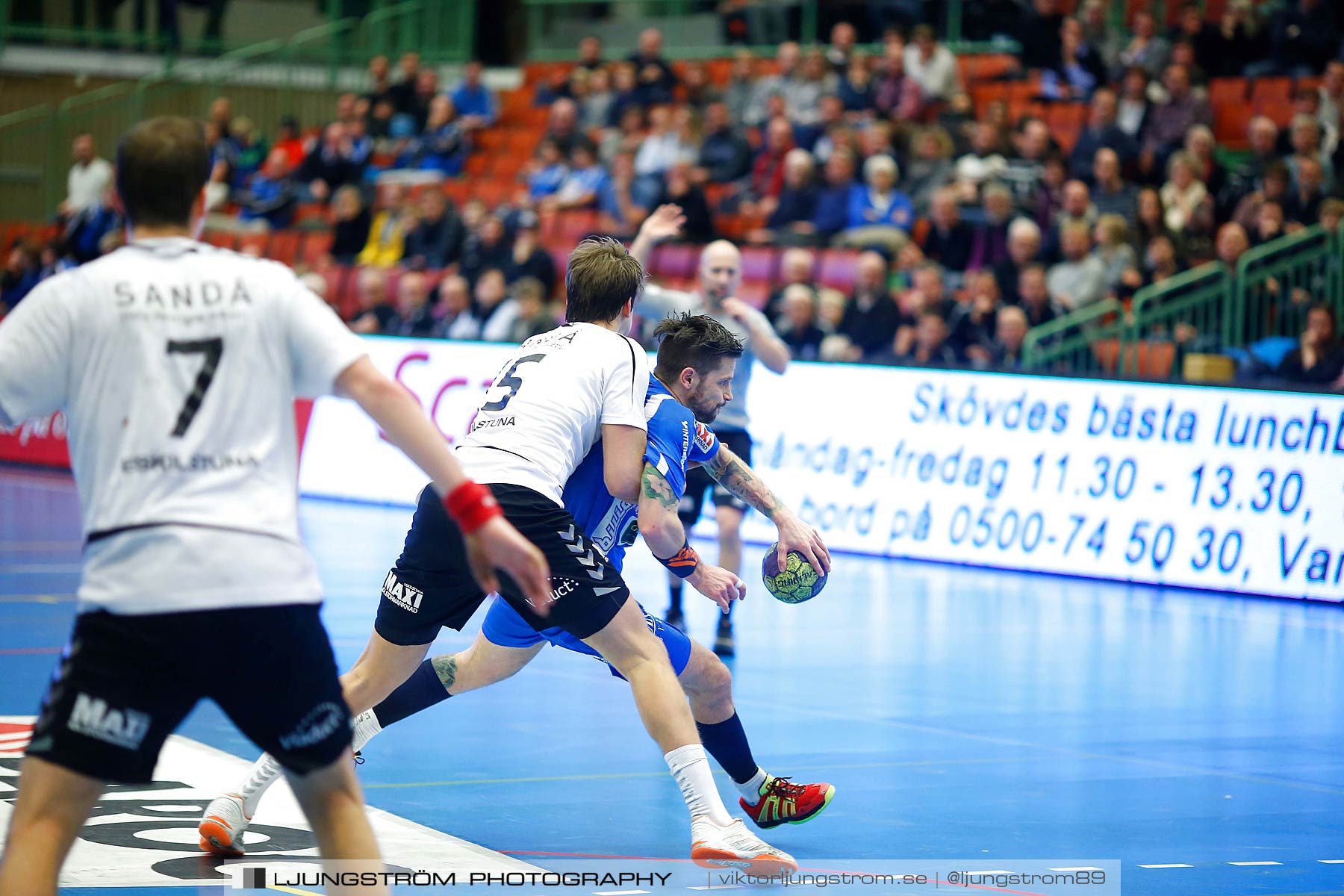 IFK Skövde HK-Eskilstuna Guif 26-25,herr,Arena Skövde,Skövde,Sverige,Handboll,,2015,172065