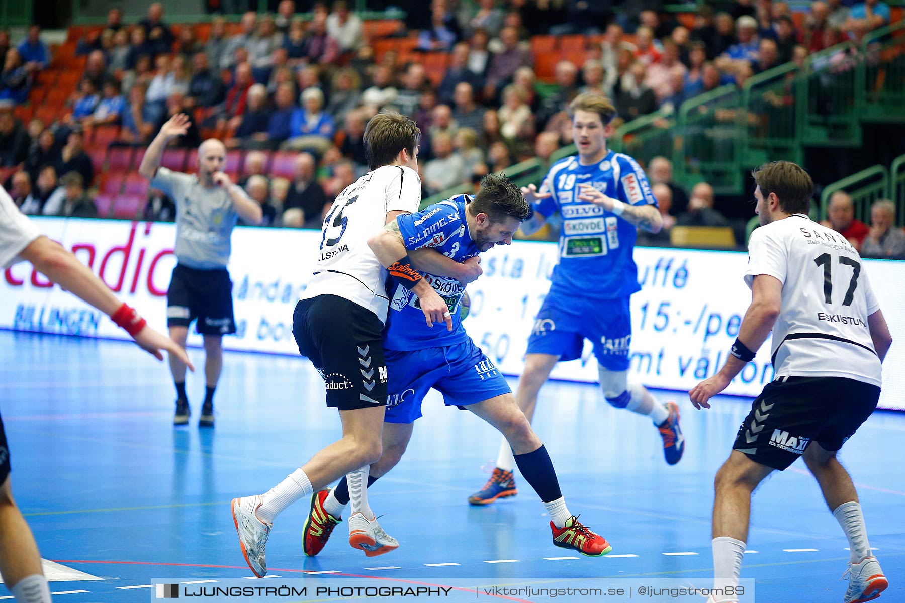 IFK Skövde HK-Eskilstuna Guif 26-25,herr,Arena Skövde,Skövde,Sverige,Handboll,,2015,172067