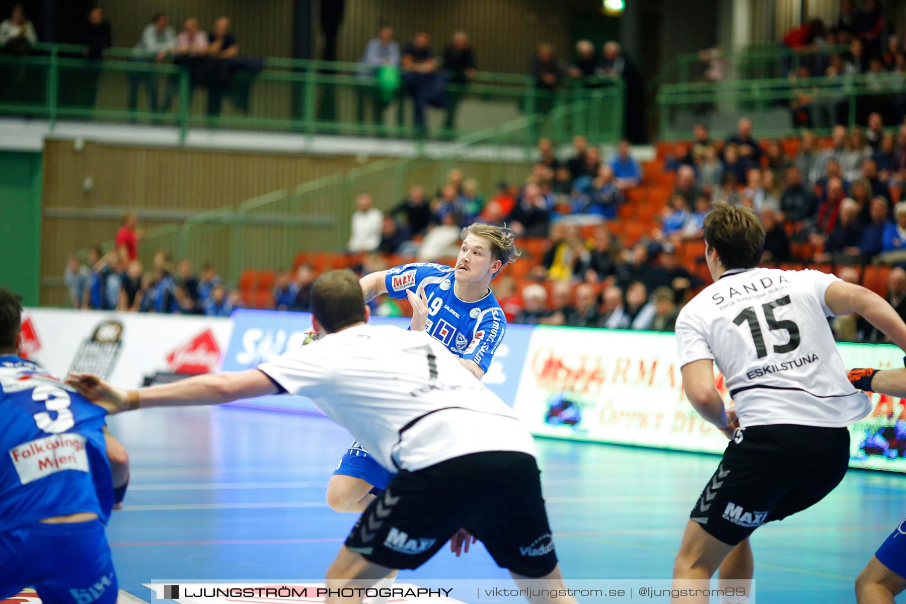 IFK Skövde HK-Eskilstuna Guif 26-25,herr,Arena Skövde,Skövde,Sverige,Handboll,,2015,172073