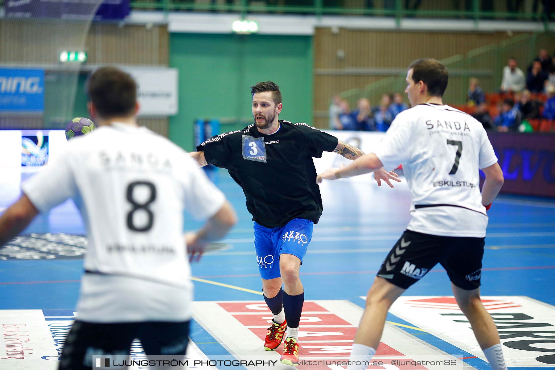 IFK Skövde HK-Eskilstuna Guif 26-25,herr,Arena Skövde,Skövde,Sverige,Handboll,,2015,172113