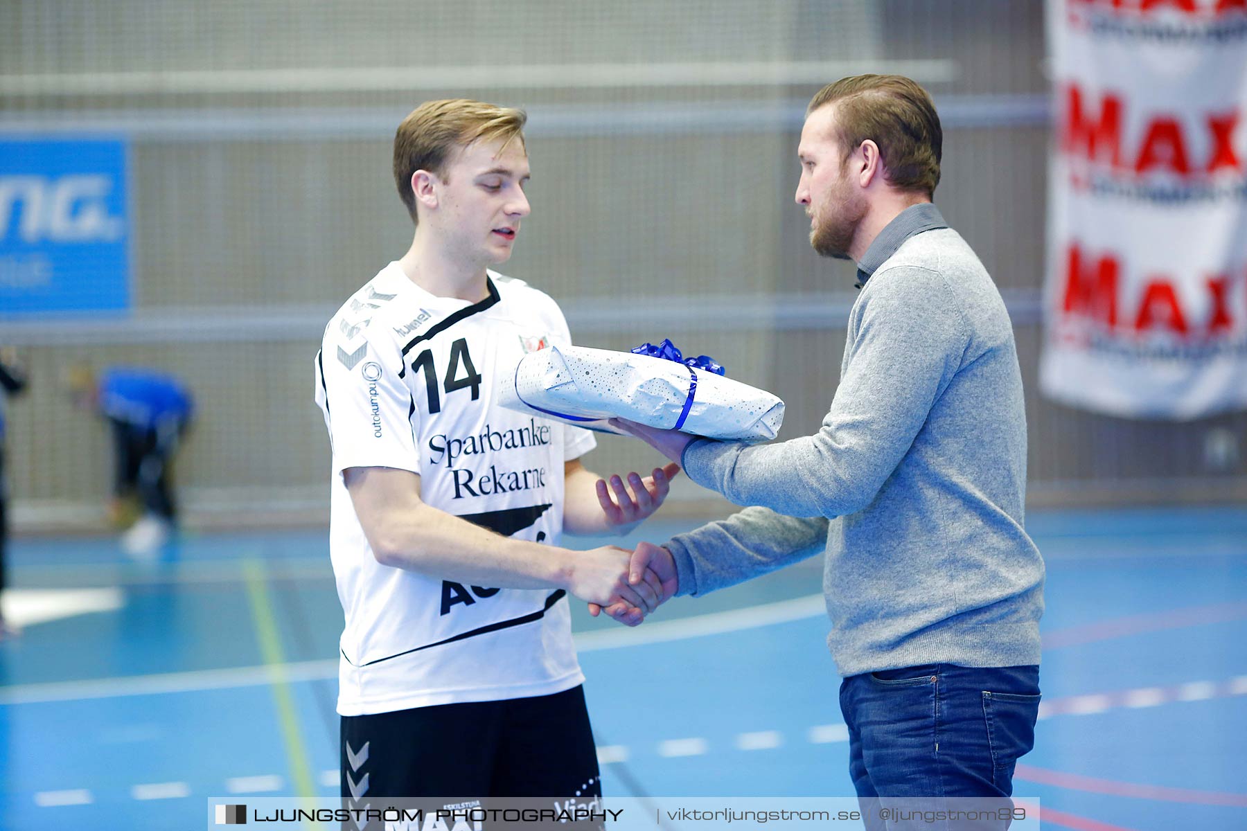 IFK Skövde HK-Eskilstuna Guif 26-25,herr,Arena Skövde,Skövde,Sverige,Handboll,,2015,172327