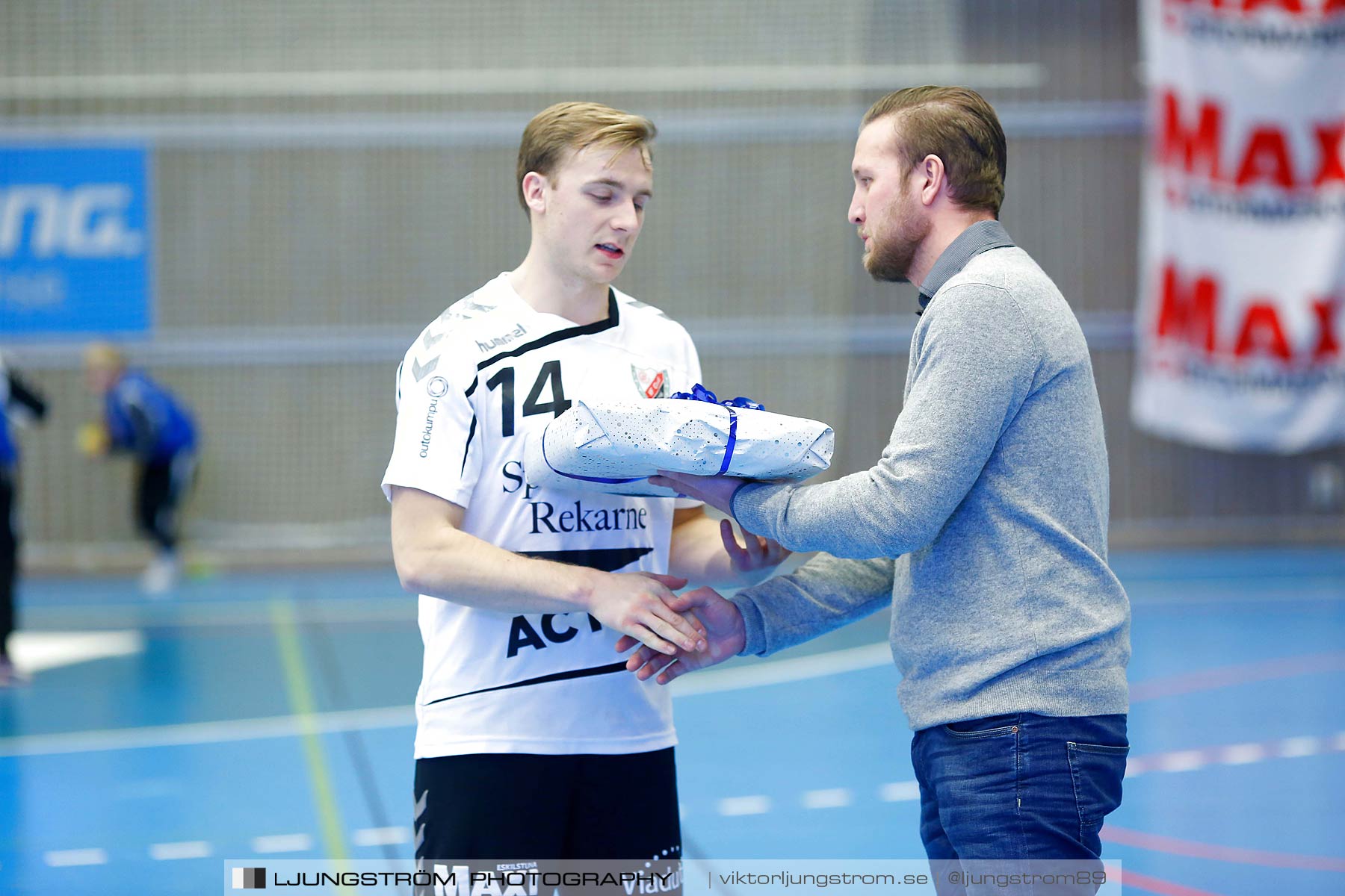 IFK Skövde HK-Eskilstuna Guif 26-25,herr,Arena Skövde,Skövde,Sverige,Handboll,,2015,172328