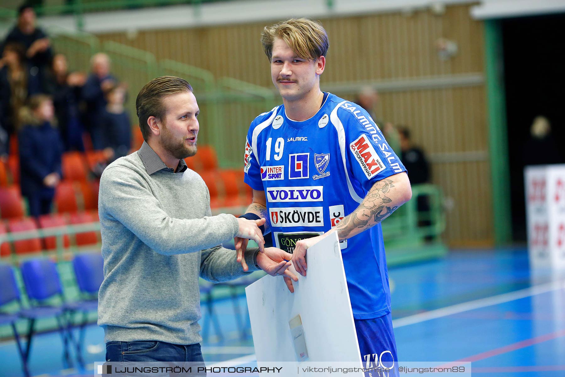 IFK Skövde HK-Eskilstuna Guif 26-25,herr,Arena Skövde,Skövde,Sverige,Handboll,,2015,172372