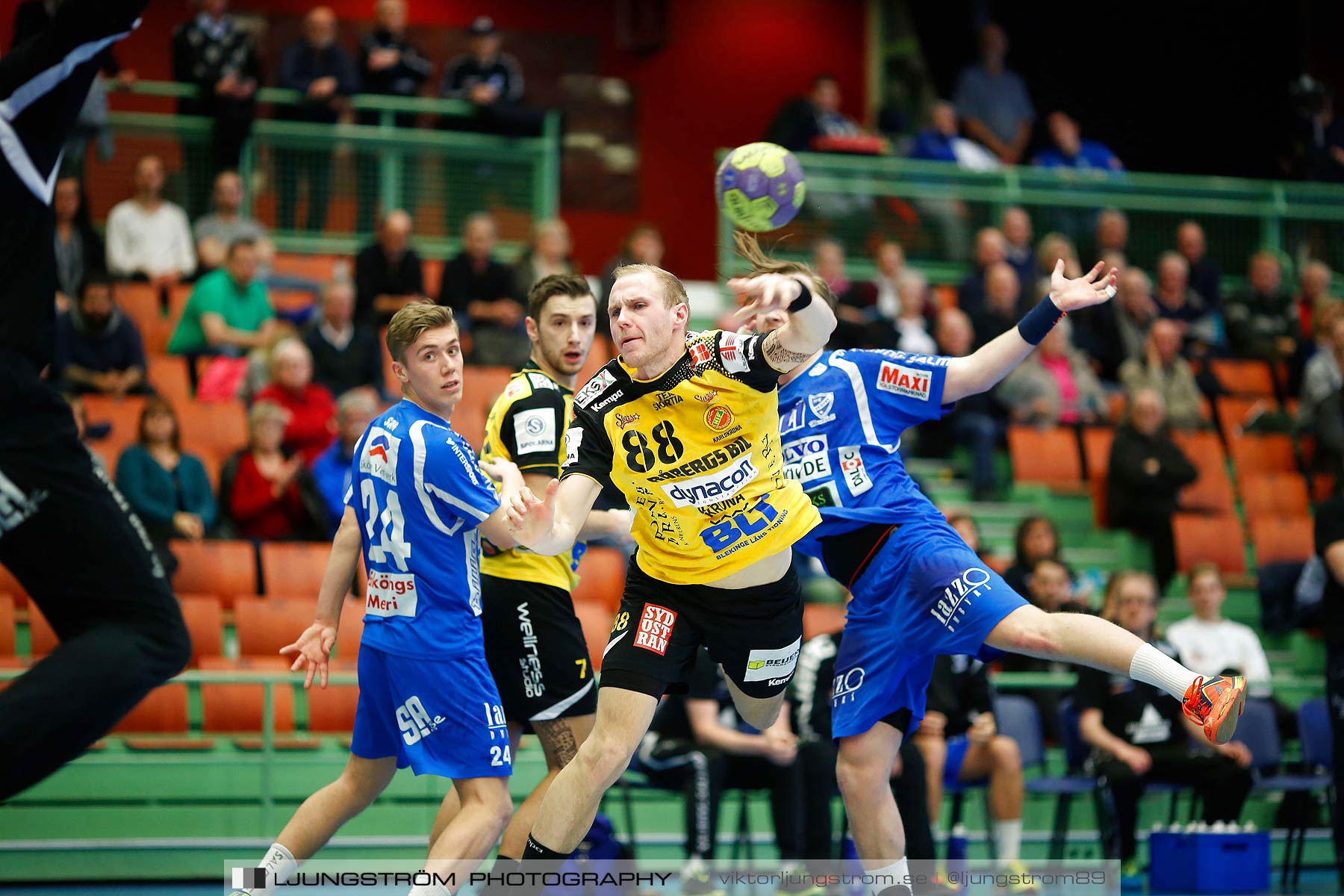 IFK Skövde HK-HIF Karlskrona 21-20,herr,Arena Skövde,Skövde,Sverige,Handboll,,2016,174120