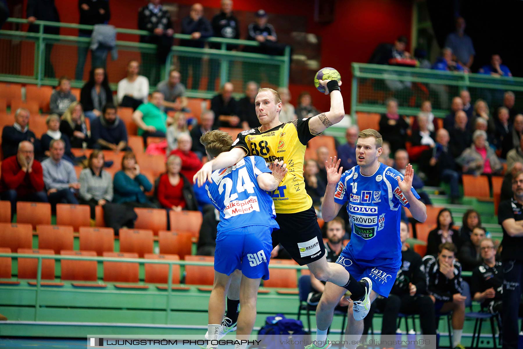 IFK Skövde HK-HIF Karlskrona 21-20,herr,Arena Skövde,Skövde,Sverige,Handboll,,2016,174188