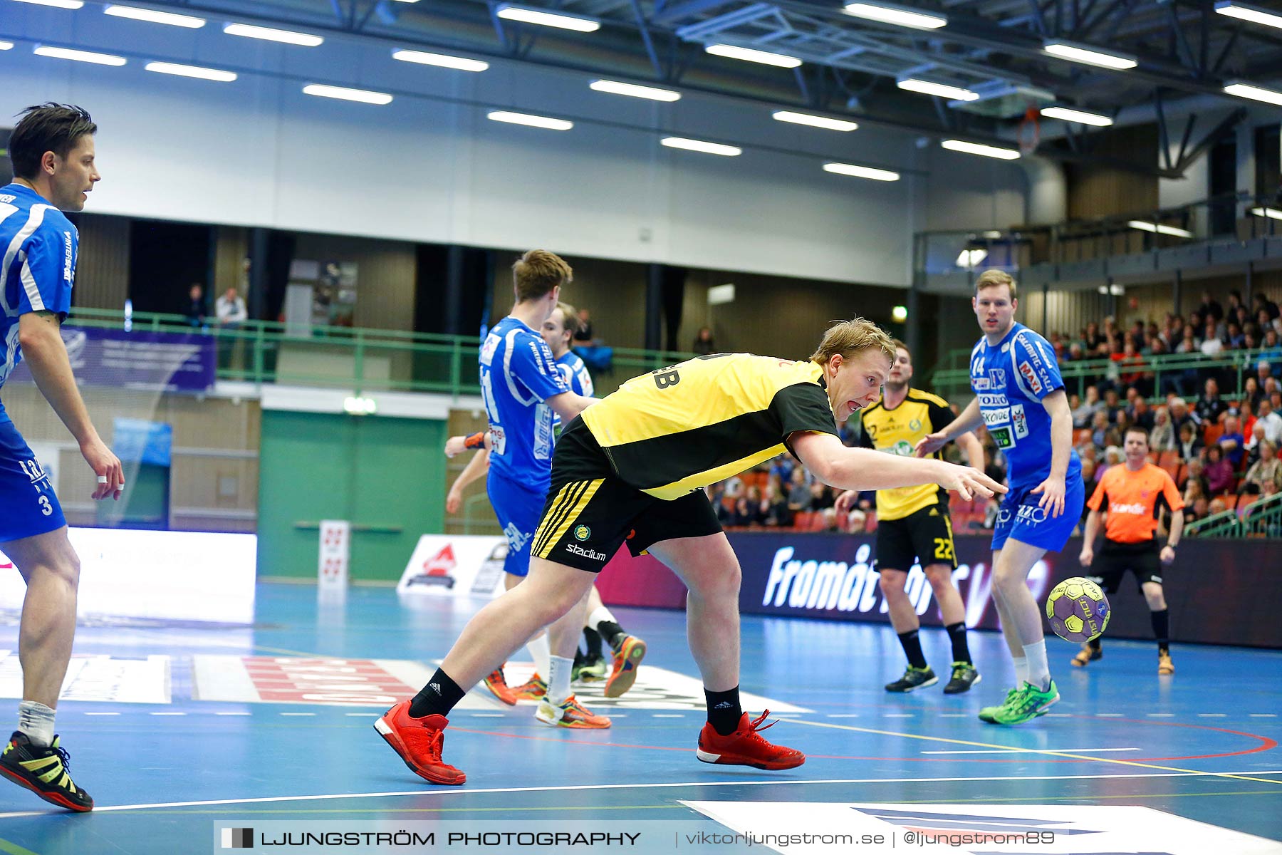 IFK Skövde HK-IK Sävehof 24-28,herr,Arena Skövde,Skövde,Sverige,Handboll,,2016,176029
