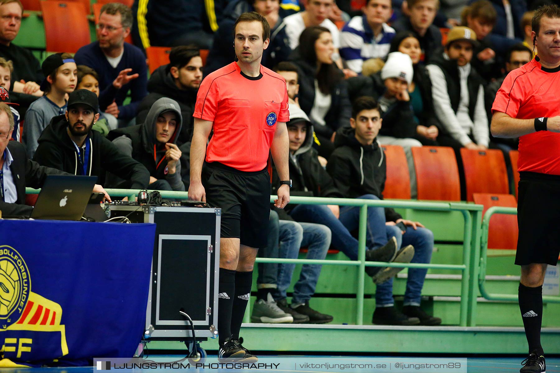 Landskamp Sverige-Finland 3-6,herr,Arena Skövde,Skövde,Sverige,Futsal,,2016,176971