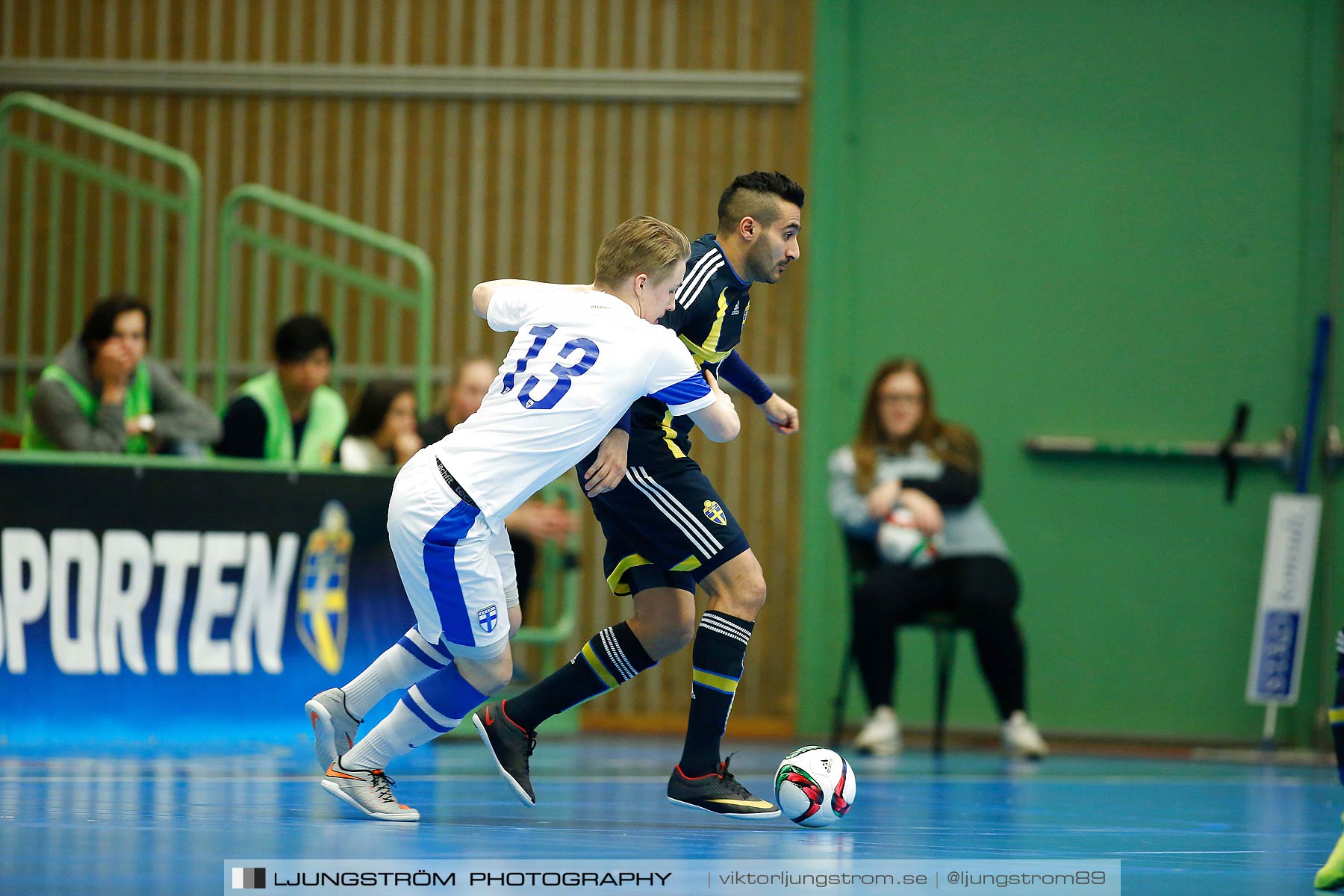 Landskamp Sverige-Finland 5-2,herr,Arena Skövde,Skövde,Sverige,Futsal,,2016,177712