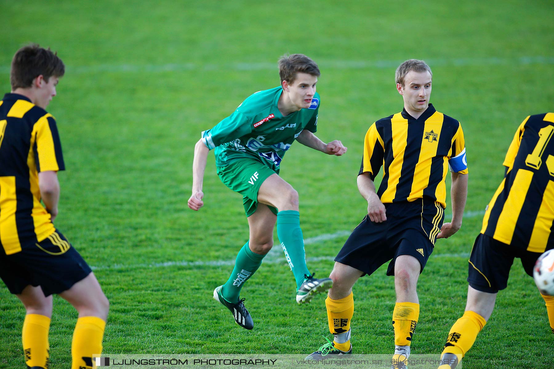 Våmbs IF-Tomtens IF 2-0,herr,Claesborgs IP,Skövde,Sverige,Fotboll,,2016,179039