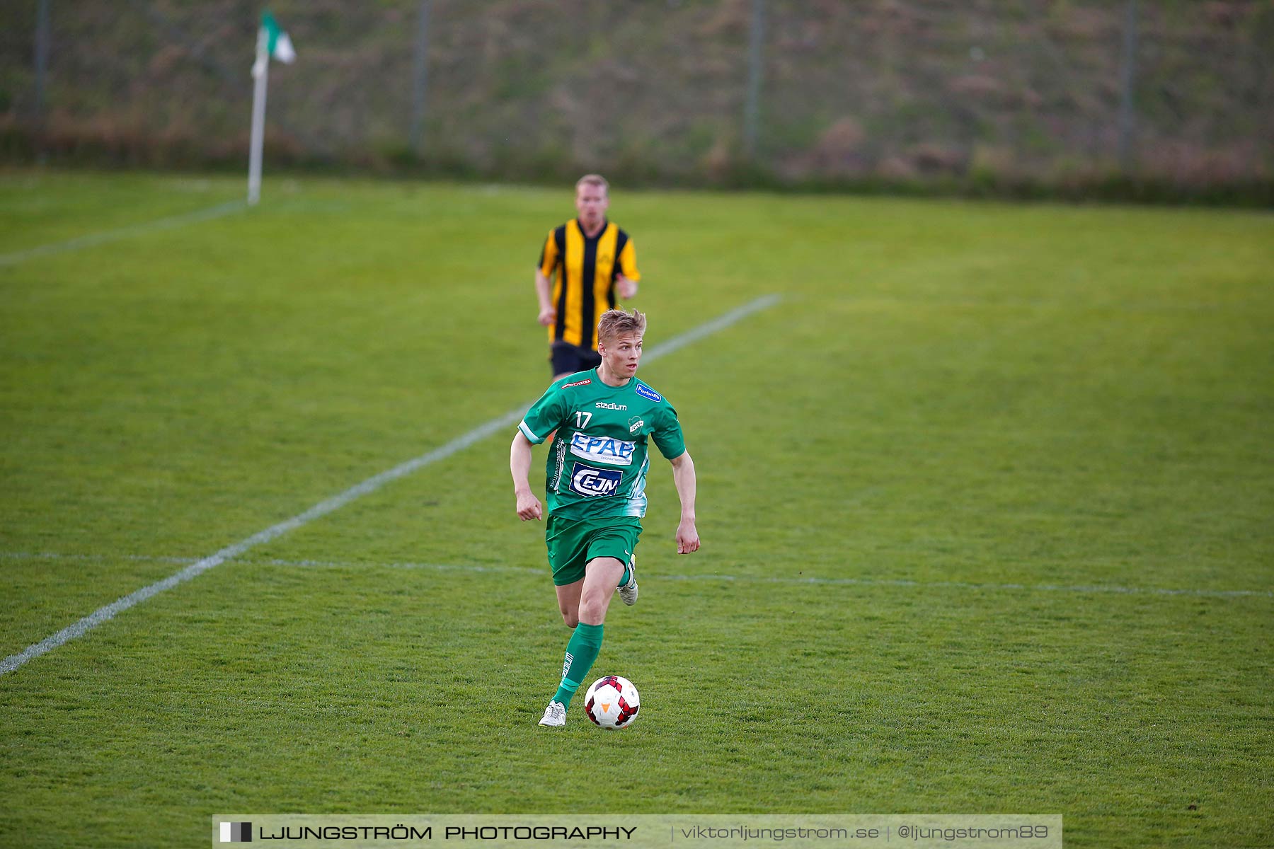 Våmbs IF-Tomtens IF 2-0,herr,Claesborgs IP,Skövde,Sverige,Fotboll,,2016,179050