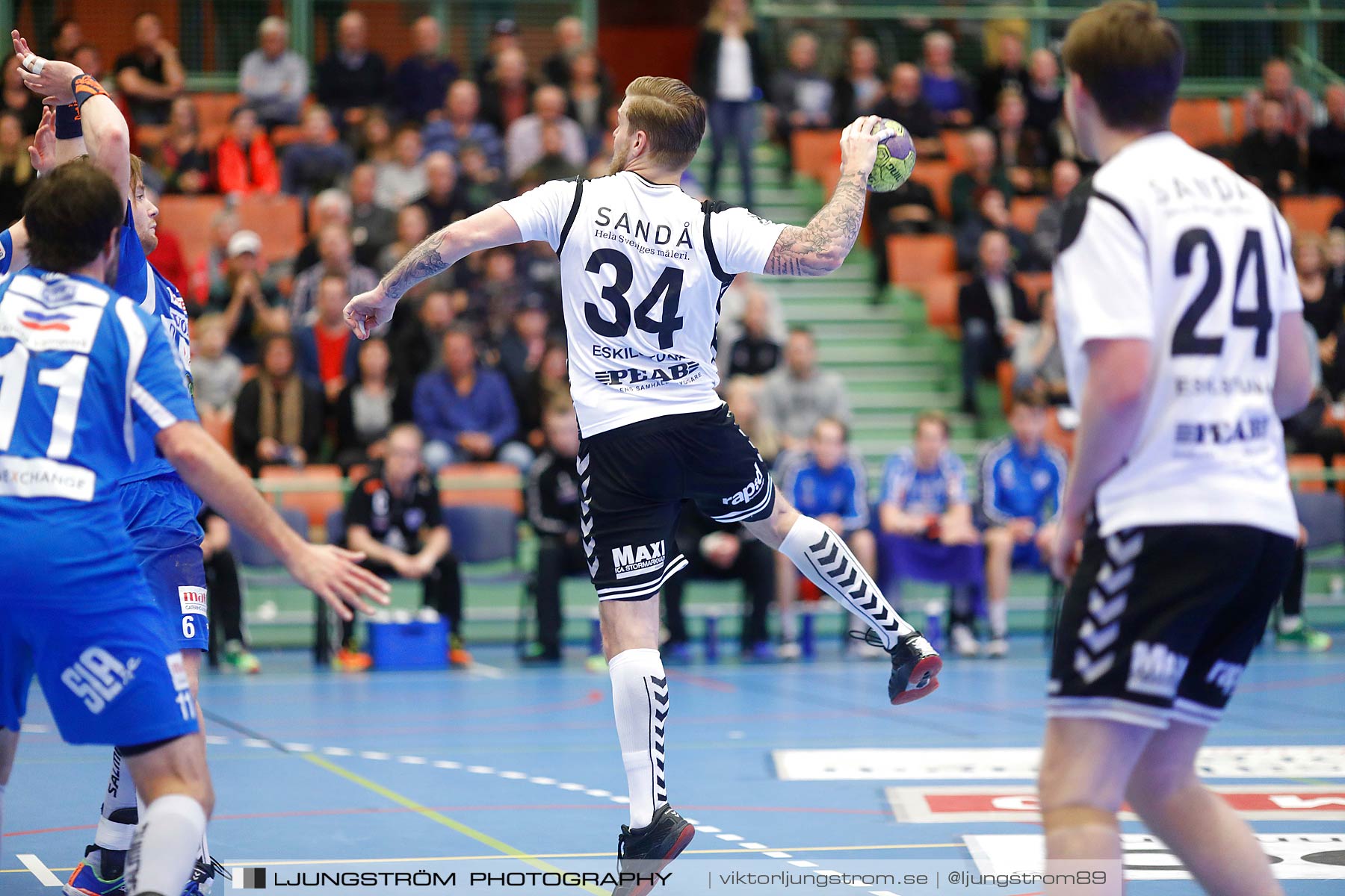 IFK Skövde HK-Eskilstuna Guif 36-25,herr,Arena Skövde,Skövde,Sverige,Handboll,,2016,184011