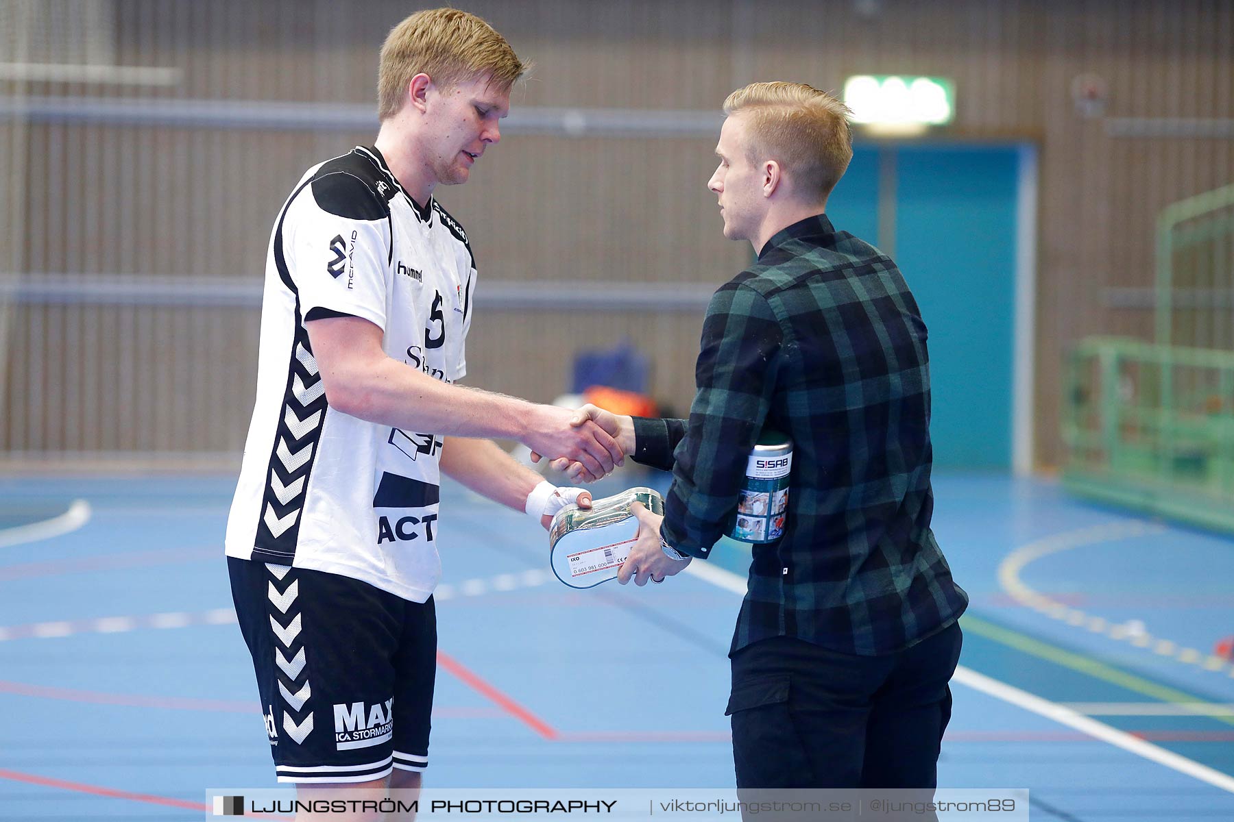 IFK Skövde HK-Eskilstuna Guif 36-25,herr,Arena Skövde,Skövde,Sverige,Handboll,,2016,184269