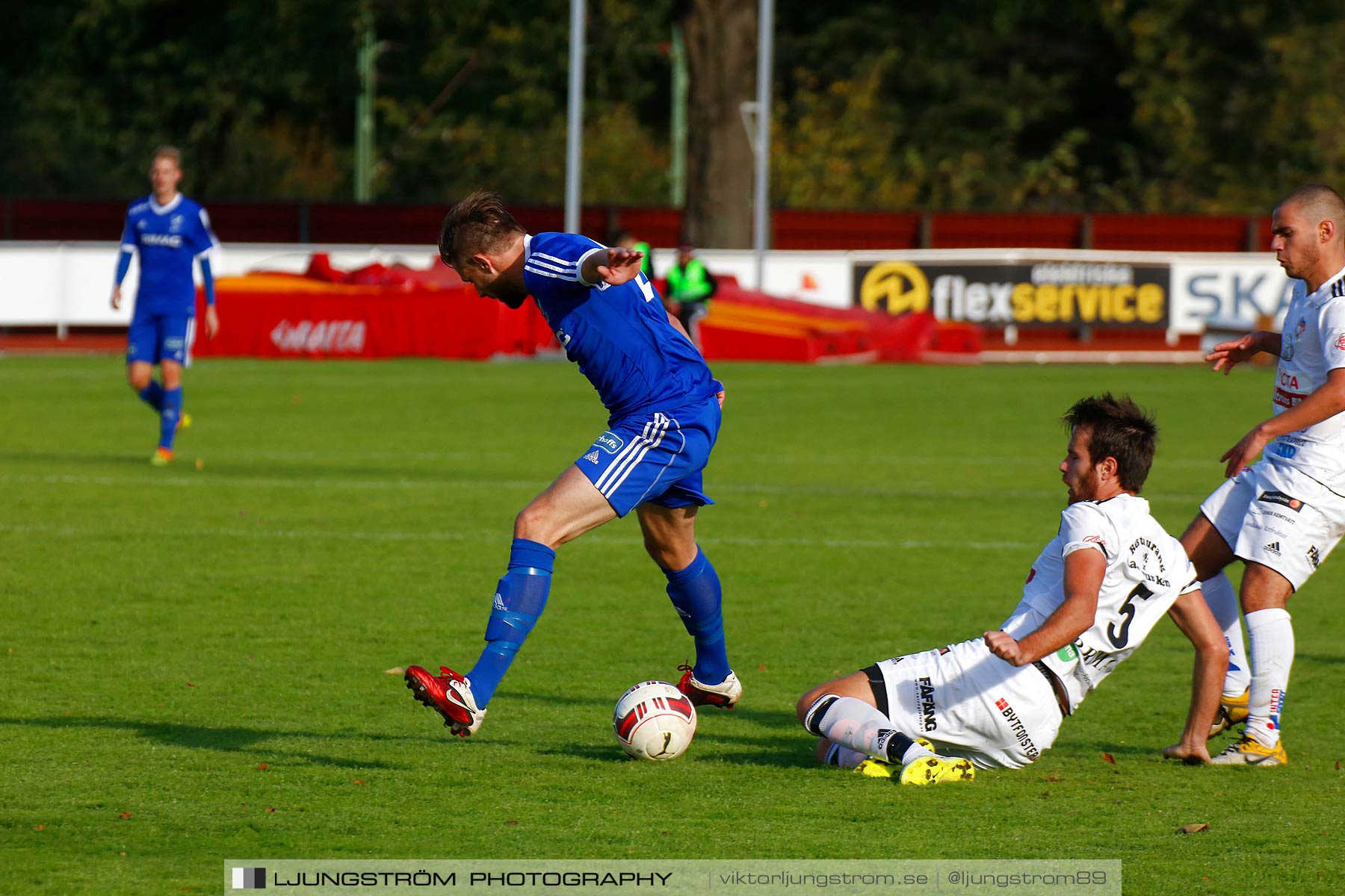 IFK Skövde FK-Assyriska Turabdin IK 1-4,herr,Södermalms IP,Skövde,Sverige,Fotboll,,2014,184896