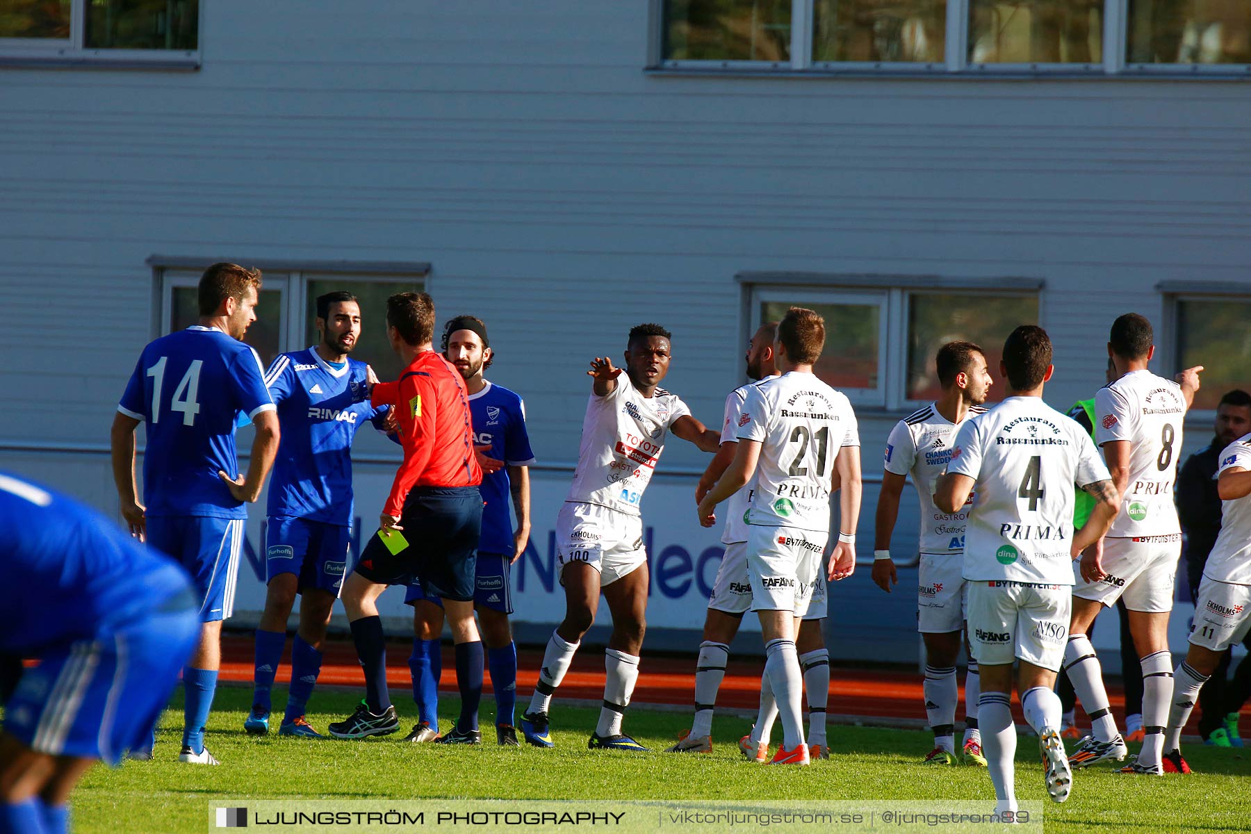 IFK Skövde FK-Assyriska Turabdin IK 1-4,herr,Södermalms IP,Skövde,Sverige,Fotboll,,2014,184997