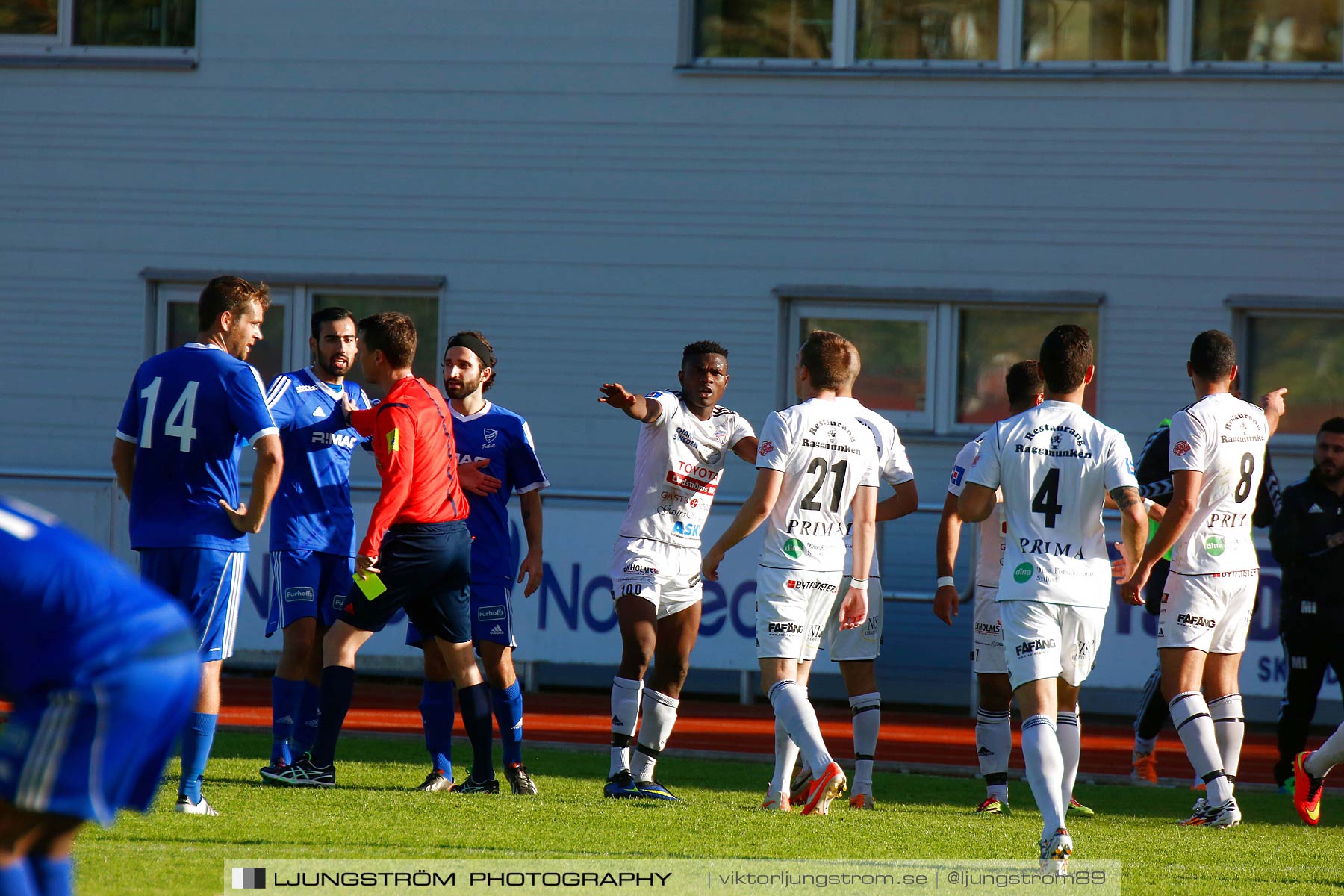 IFK Skövde FK-Assyriska Turabdin IK 1-4,herr,Södermalms IP,Skövde,Sverige,Fotboll,,2014,184998