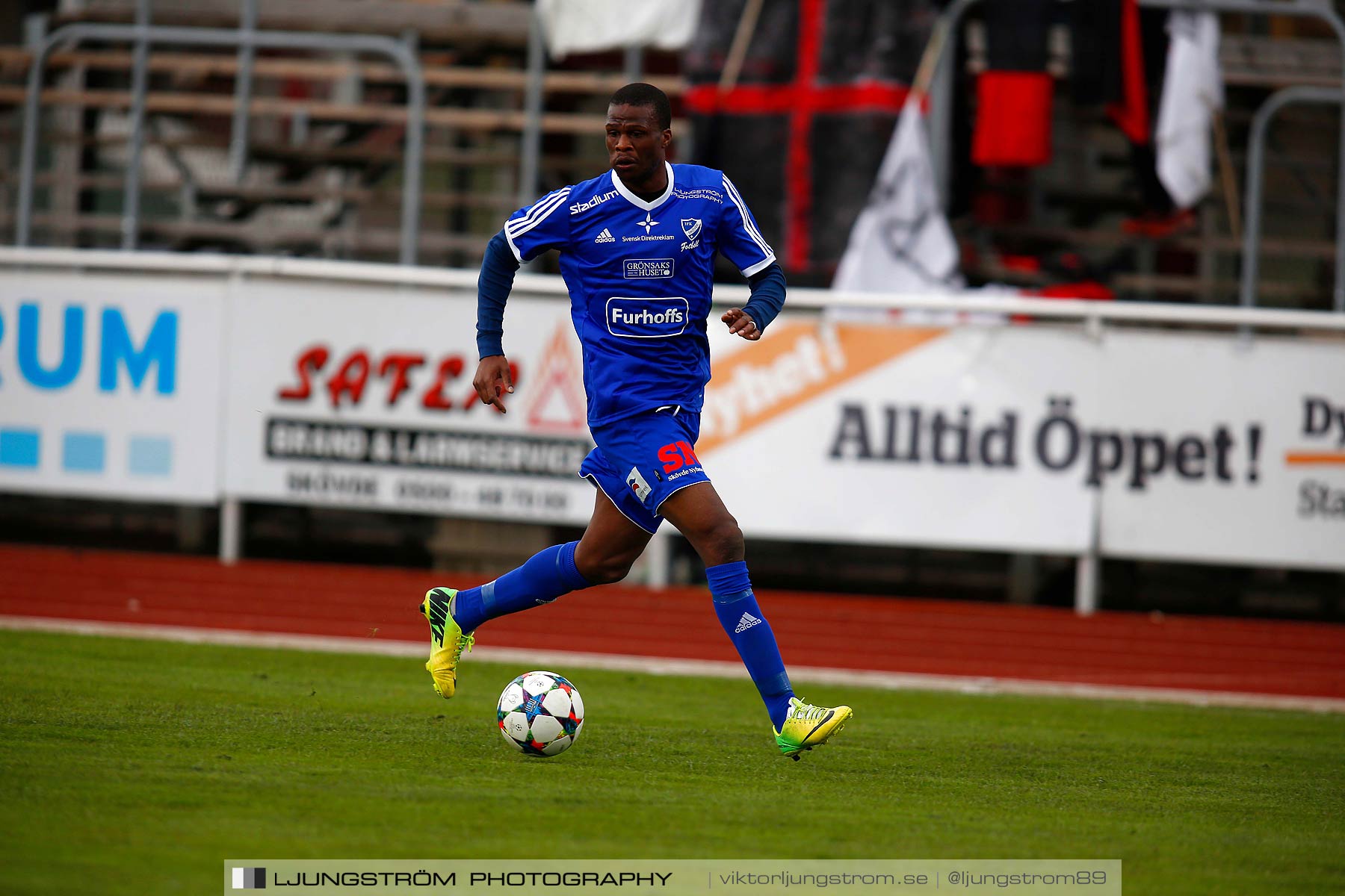 IFK Skövde FK-FC Trollhättan 0-5,herr,Södermalms IP,Skövde,Sverige,Fotboll,,2015,185584