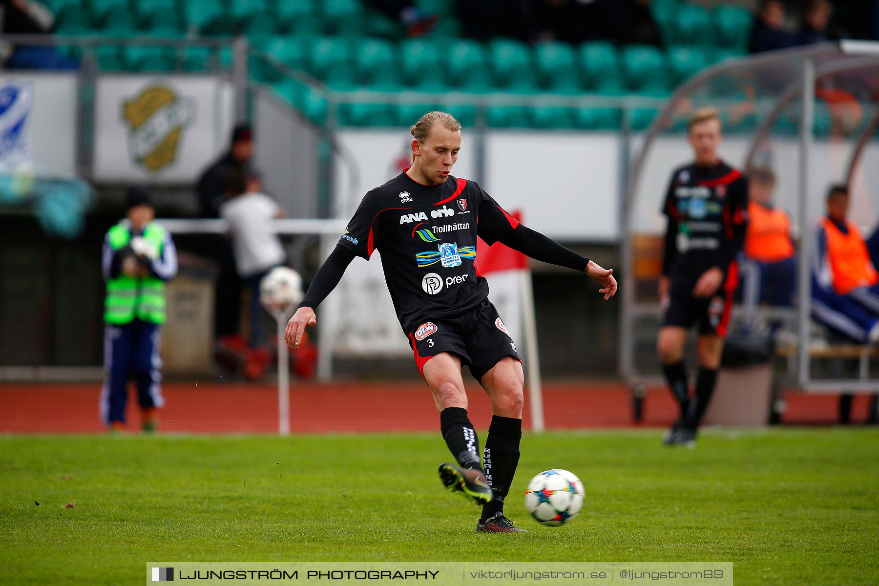 IFK Skövde FK-FC Trollhättan 0-5,herr,Södermalms IP,Skövde,Sverige,Fotboll,,2015,185718