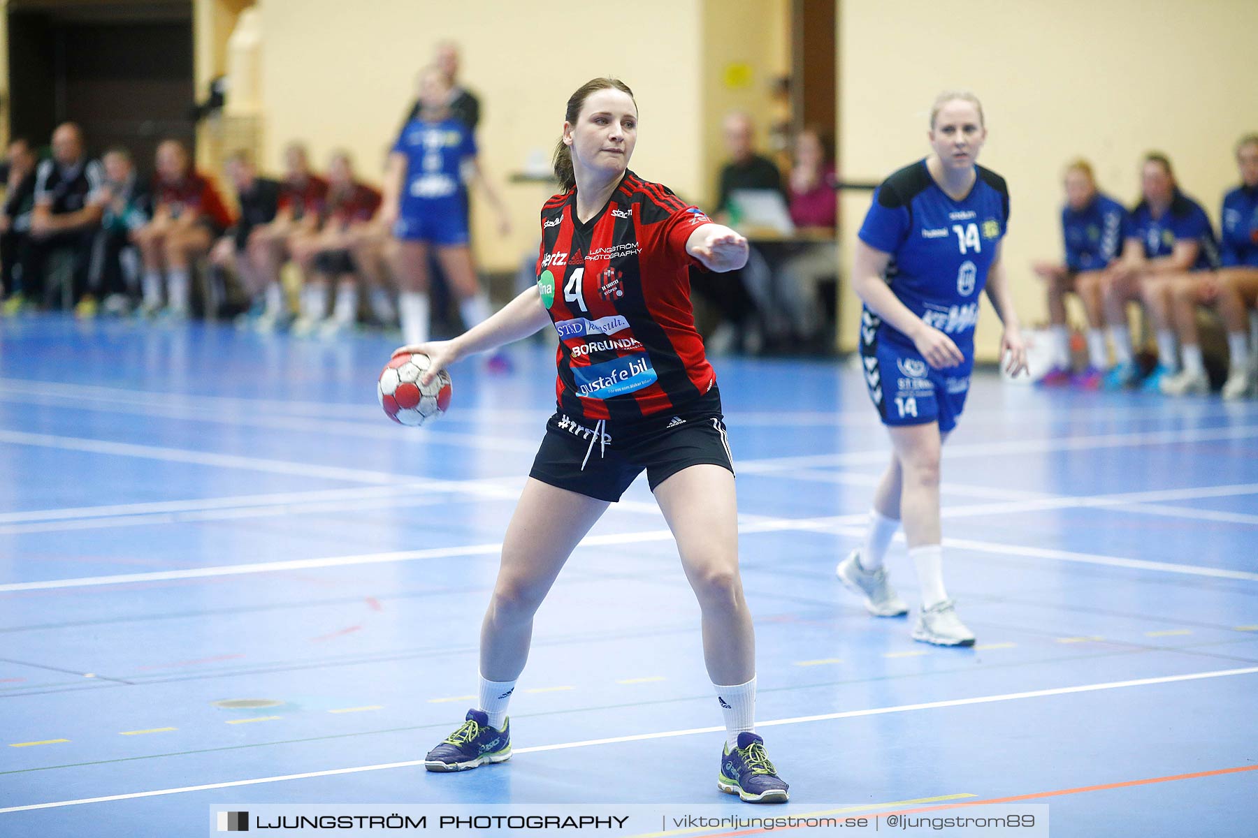 HK Country-HK Brukspôjkera 18-21,dam,Arena Skövde,Skövde,Sverige,Handboll,,2017,186097