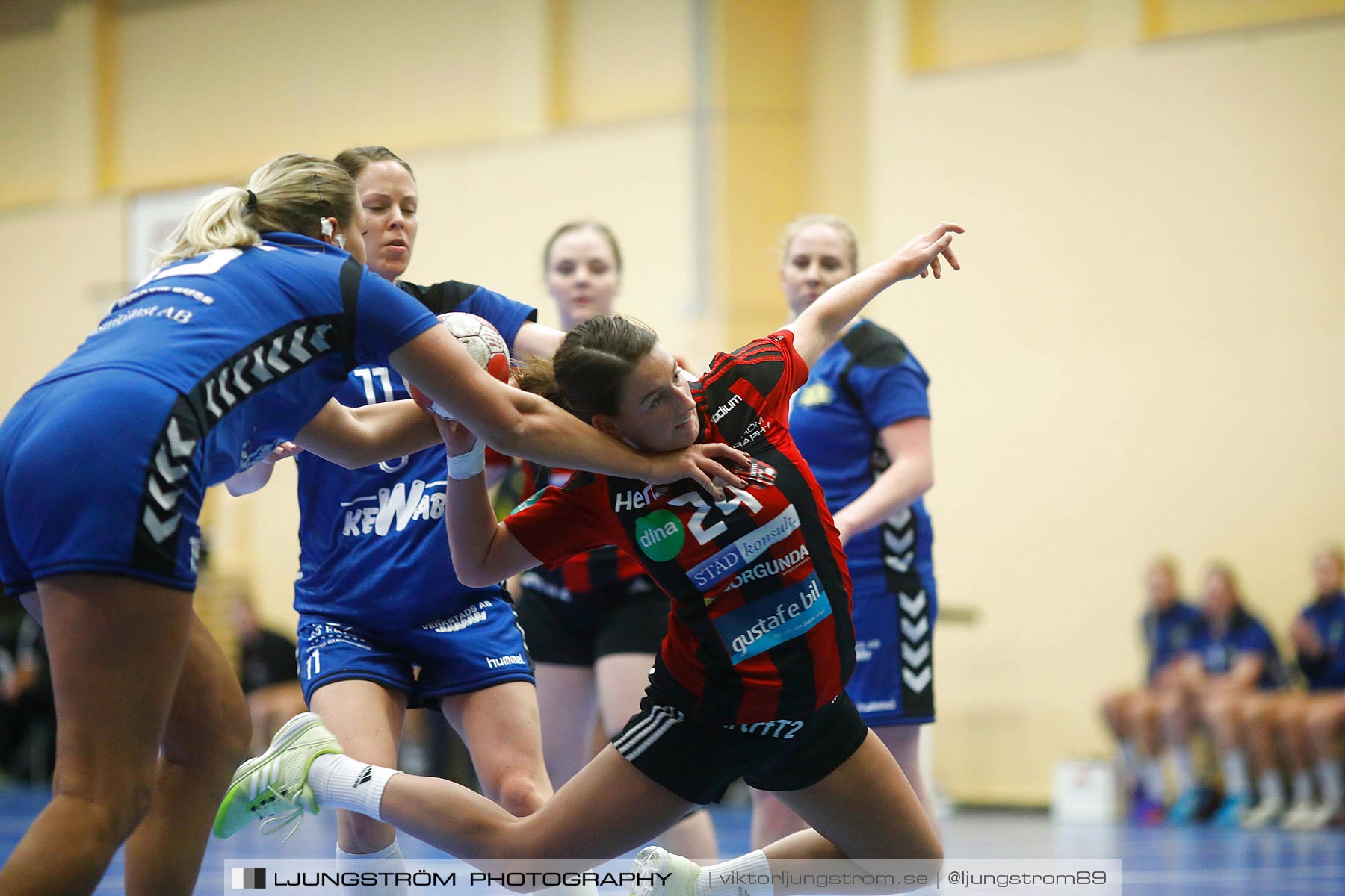 HK Country-HK Brukspôjkera 18-21,dam,Arena Skövde,Skövde,Sverige,Handboll,,2017,186106