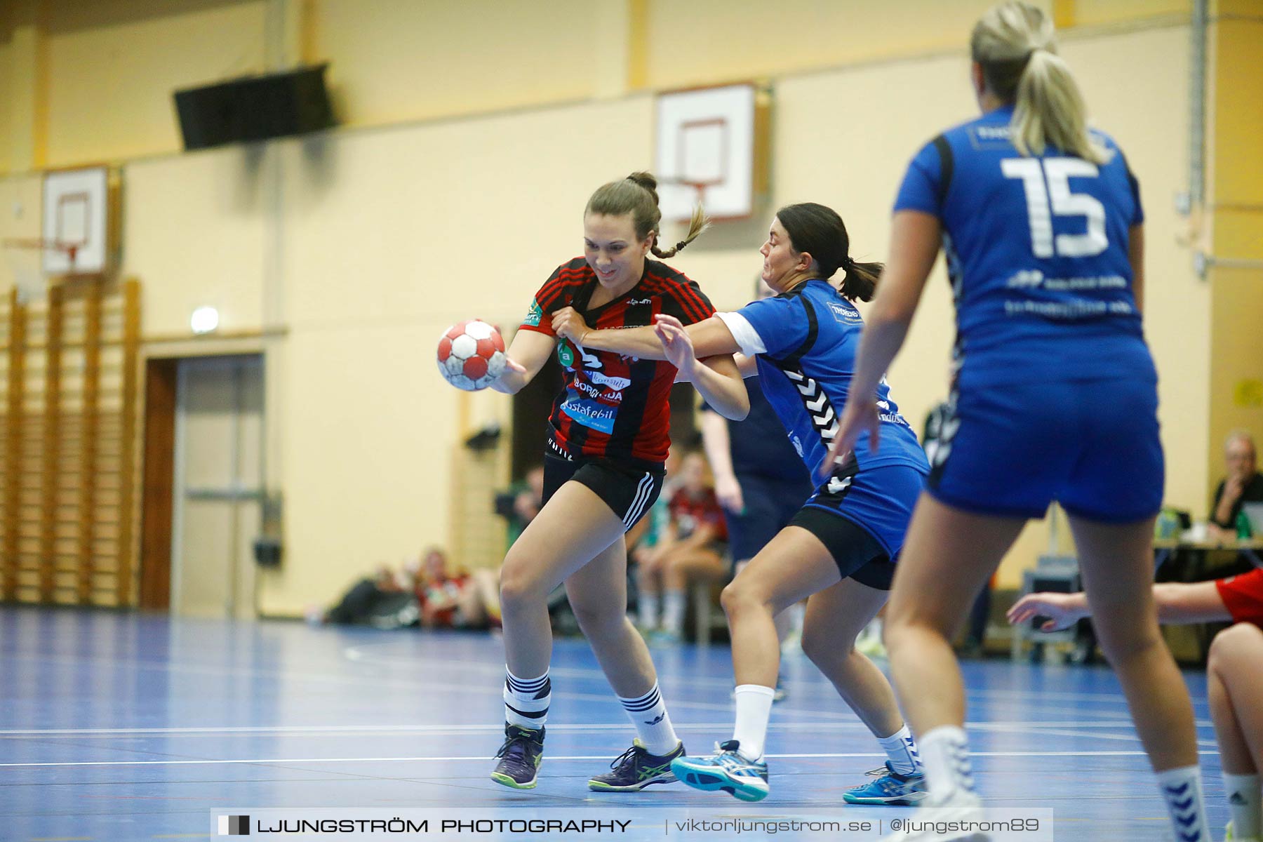 HK Country-HK Brukspôjkera 18-21,dam,Arena Skövde,Skövde,Sverige,Handboll,,2017,186114