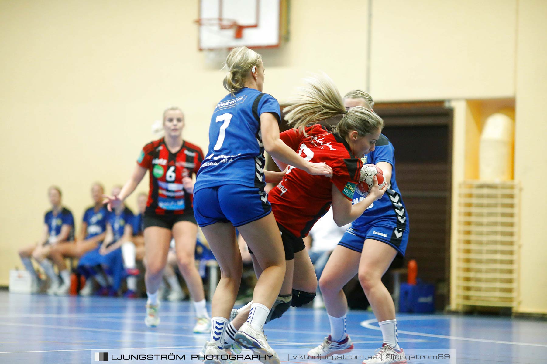 HK Country-HK Brukspôjkera 18-21,dam,Arena Skövde,Skövde,Sverige,Handboll,,2017,186126