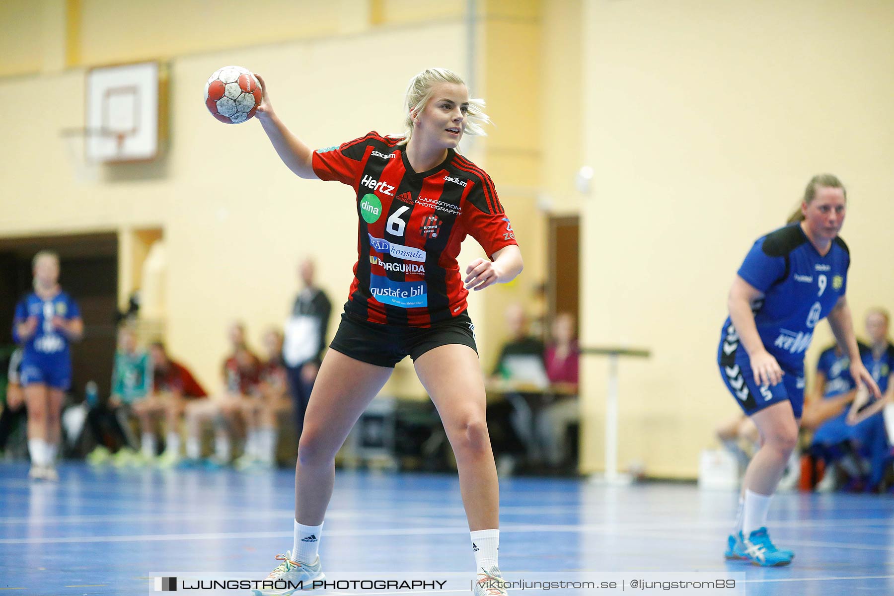 HK Country-HK Brukspôjkera 18-21,dam,Arena Skövde,Skövde,Sverige,Handboll,,2017,186129