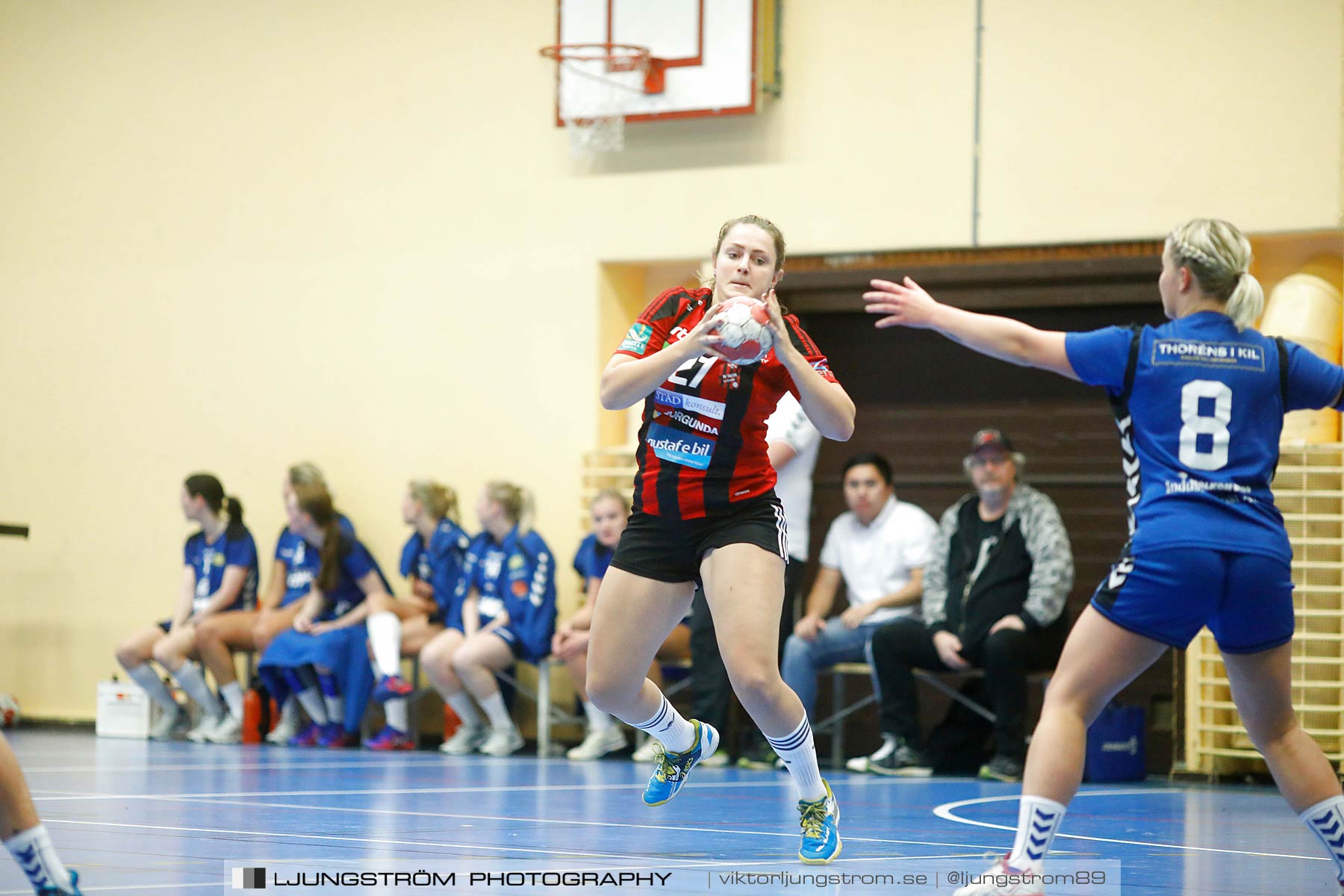 HK Country-HK Brukspôjkera 18-21,dam,Arena Skövde,Skövde,Sverige,Handboll,,2017,186133