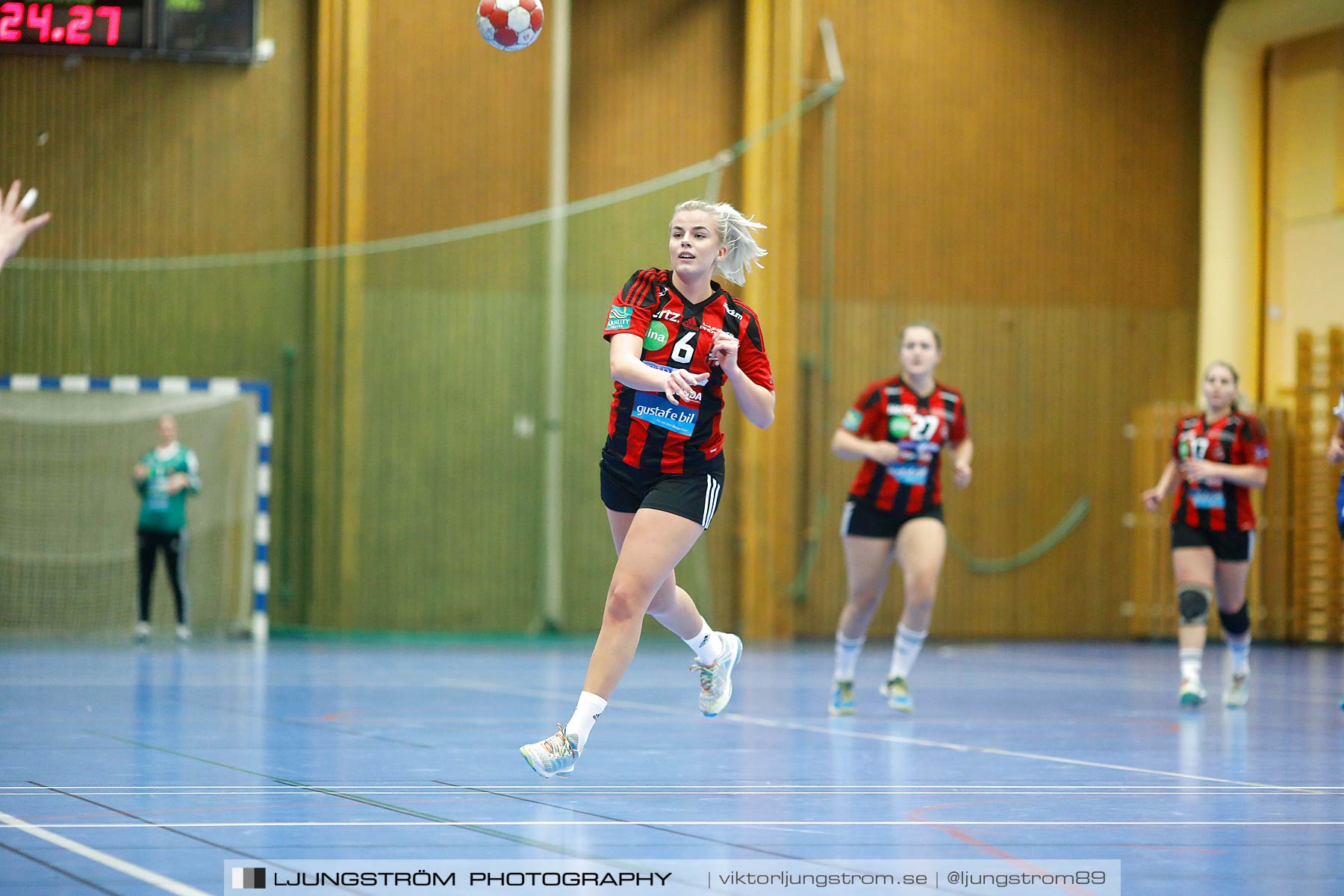 HK Country-HK Brukspôjkera 18-21,dam,Arena Skövde,Skövde,Sverige,Handboll,,2017,186135