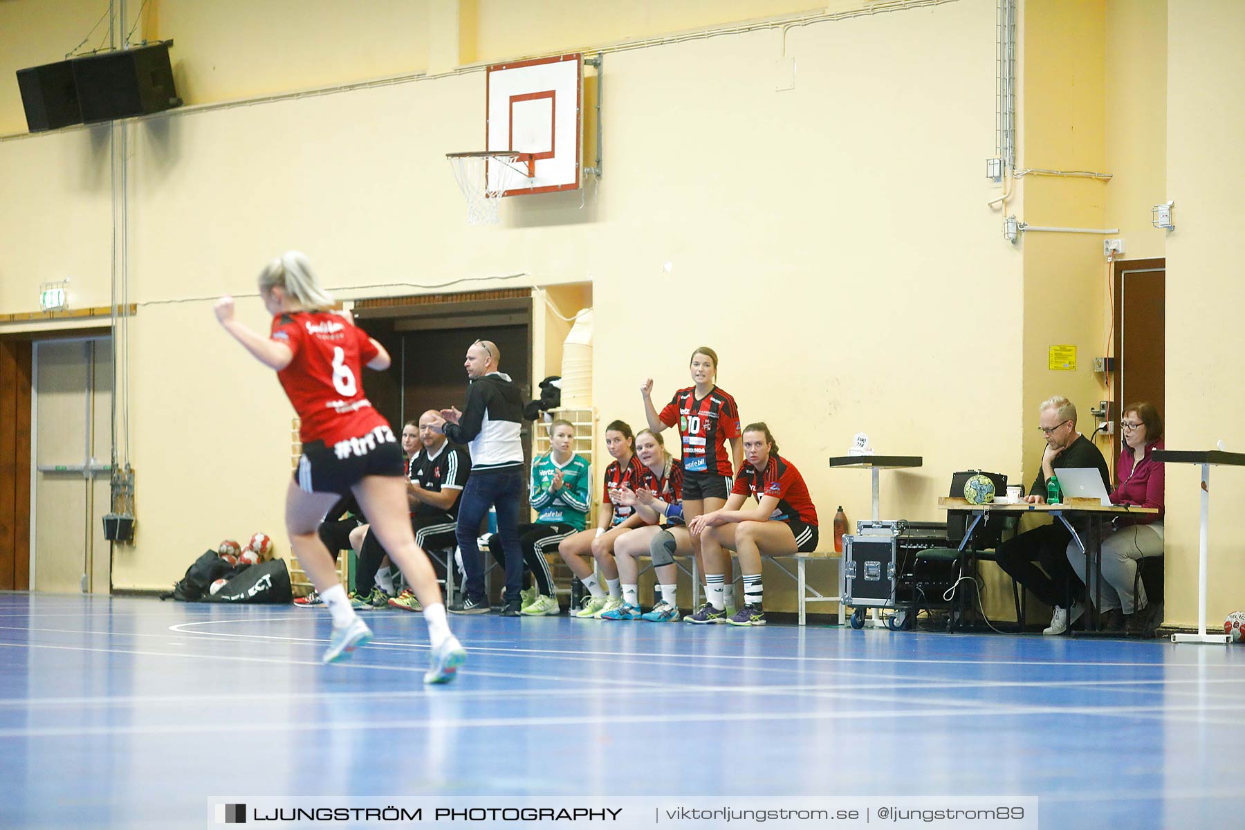 HK Country-HK Brukspôjkera 18-21,dam,Arena Skövde,Skövde,Sverige,Handboll,,2017,186139