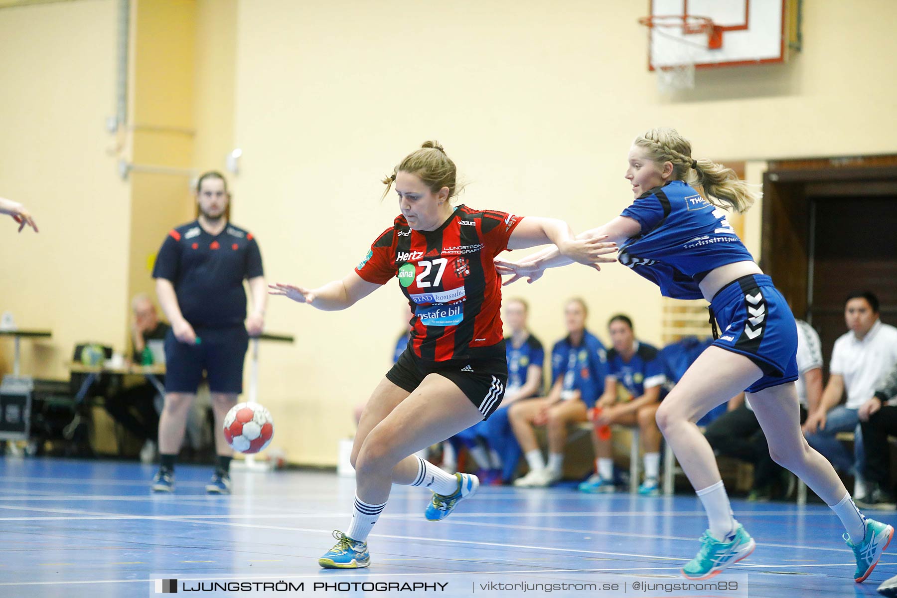 HK Country-HK Brukspôjkera 18-21,dam,Arena Skövde,Skövde,Sverige,Handboll,,2017,186146