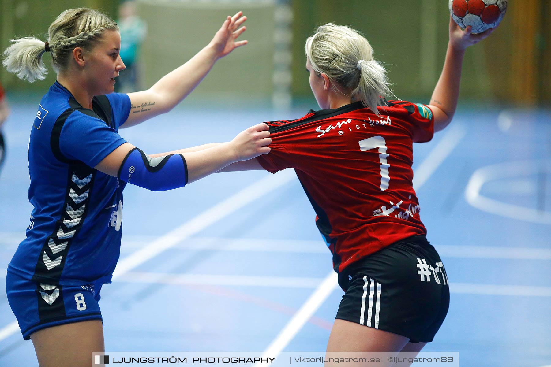 HK Country-HK Brukspôjkera 18-21,dam,Arena Skövde,Skövde,Sverige,Handboll,,2017,186198