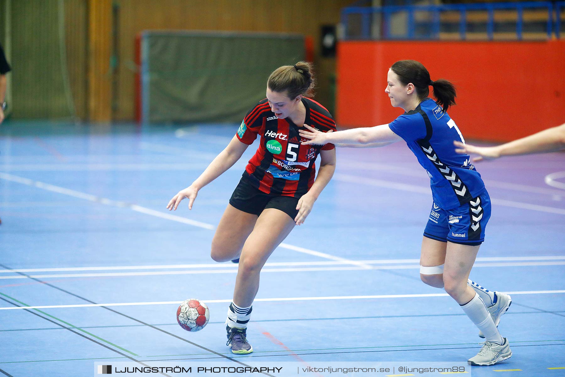 HK Country-HK Brukspôjkera 18-21,dam,Arena Skövde,Skövde,Sverige,Handboll,,2017,186227