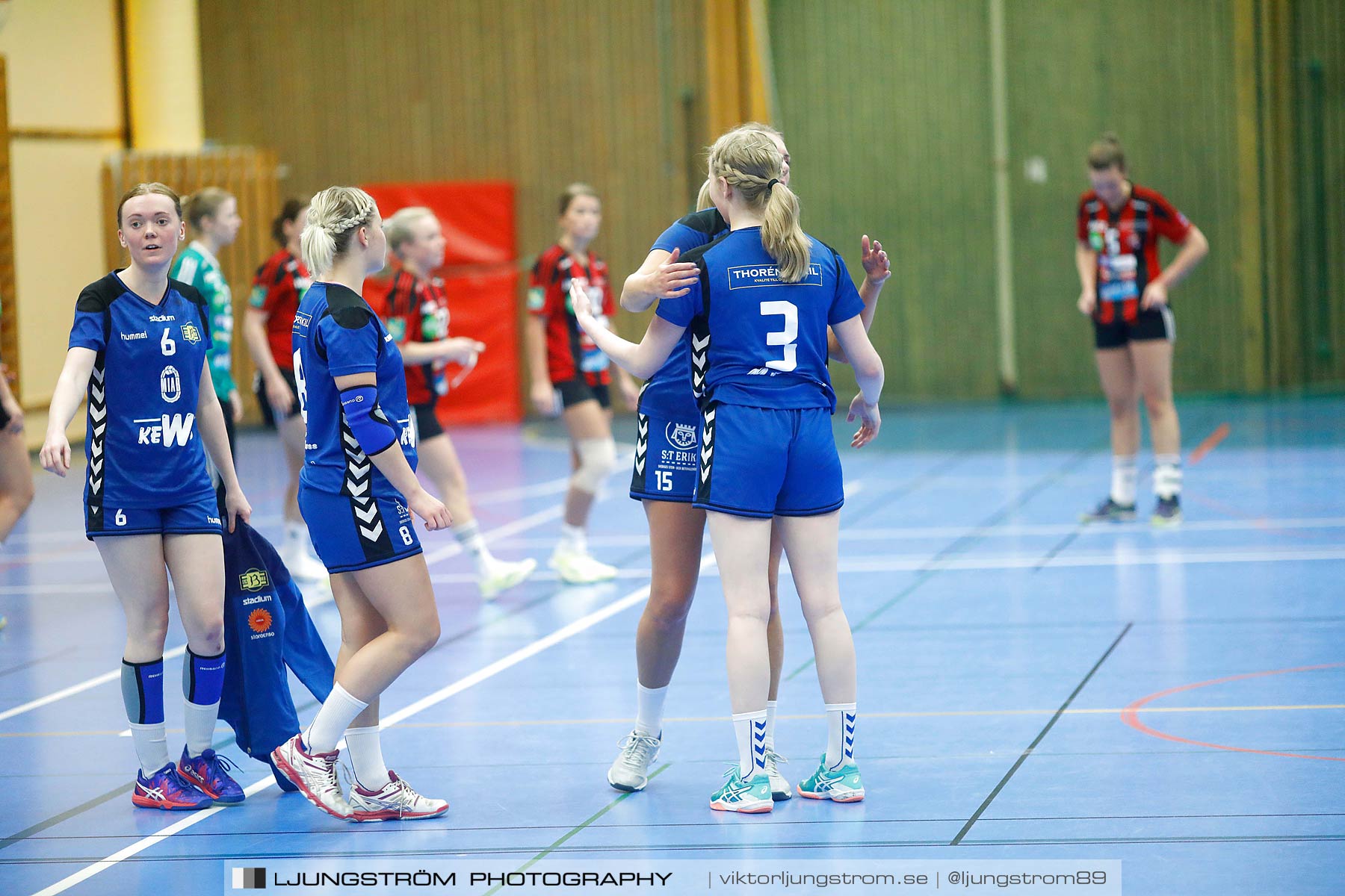 HK Country-HK Brukspôjkera 18-21,dam,Arena Skövde,Skövde,Sverige,Handboll,,2017,186230