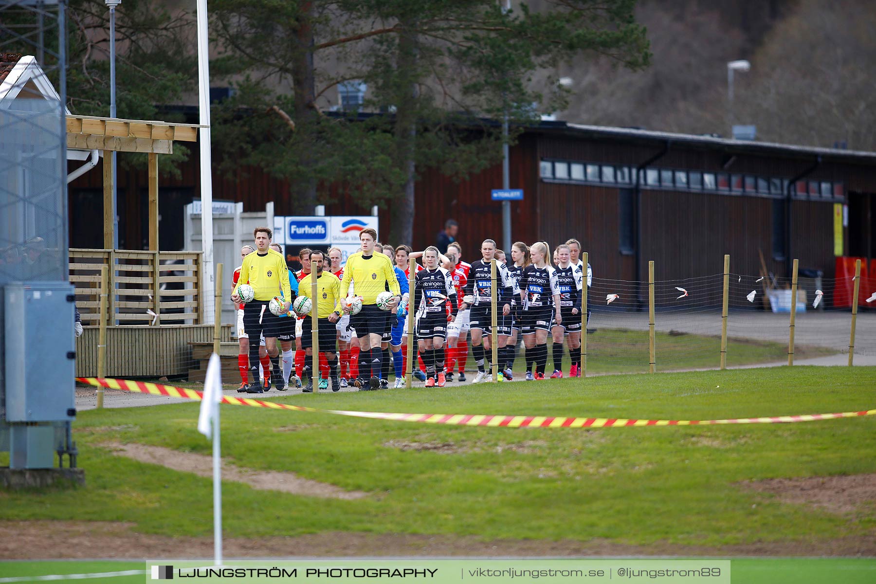 Skövde KIK-IK Rössö Uddevalla 0-5,dam,Lillegårdens IP,Skövde,Sverige,Fotboll,,2016,186236