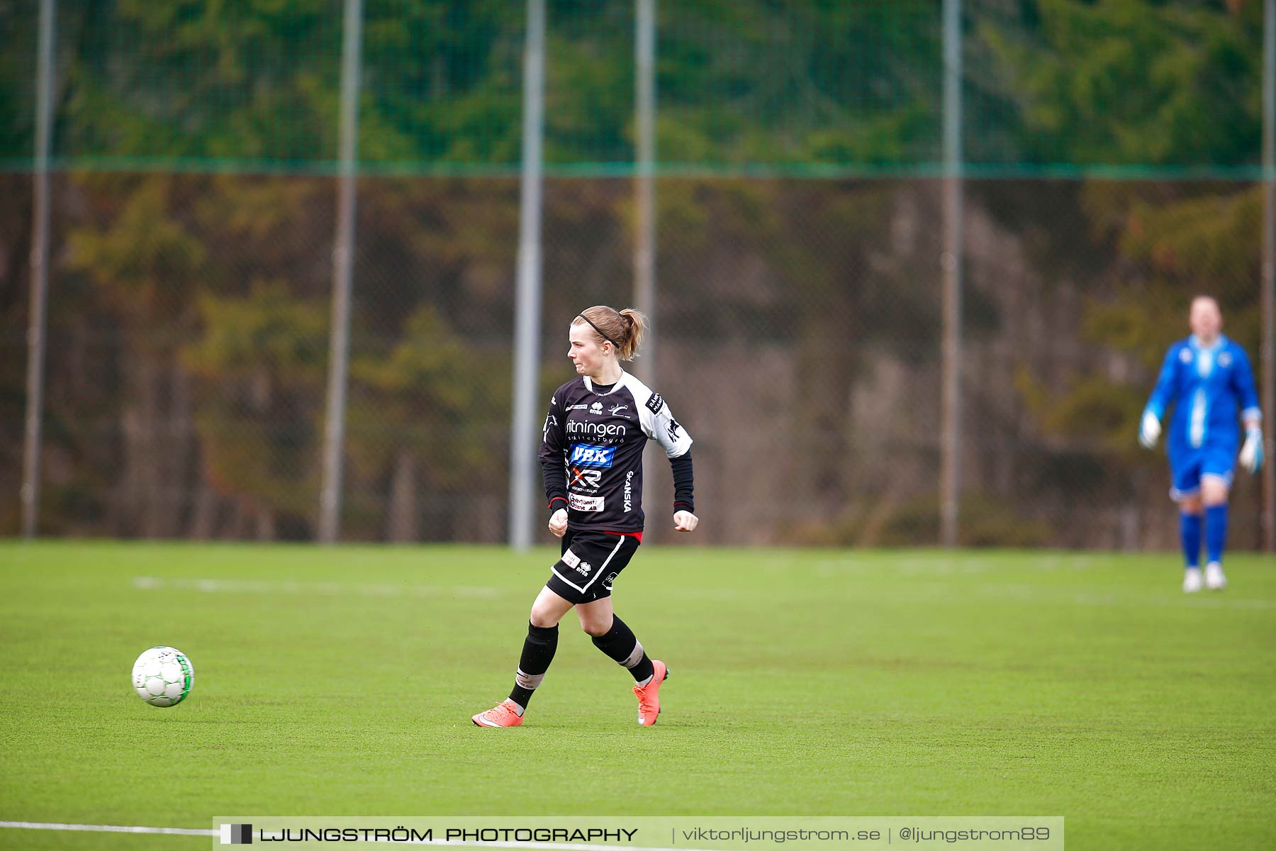 Skövde KIK-IK Rössö Uddevalla 0-5,dam,Lillegårdens IP,Skövde,Sverige,Fotboll,,2016,186250